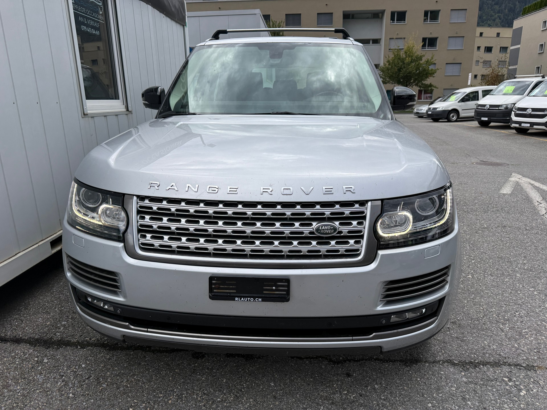 LAND ROVER Range Rover 3.0 TDV6 Vogue Automatic * FÜR EXPORT* AB PLATZ * 136'000 KM*-image-9
