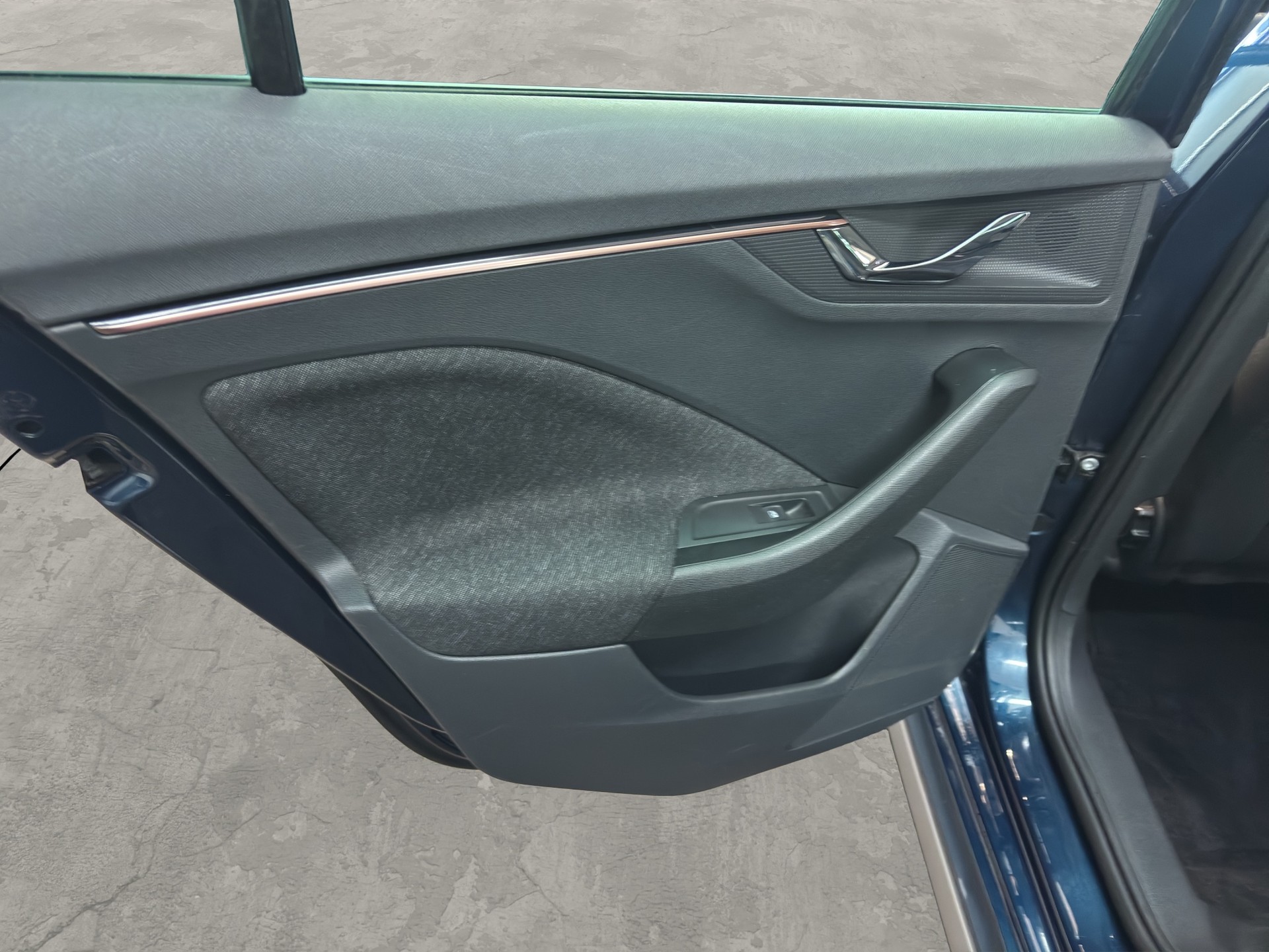 SKODA Kamiq 1.5 TSI ACT Ambition DSG-image-19