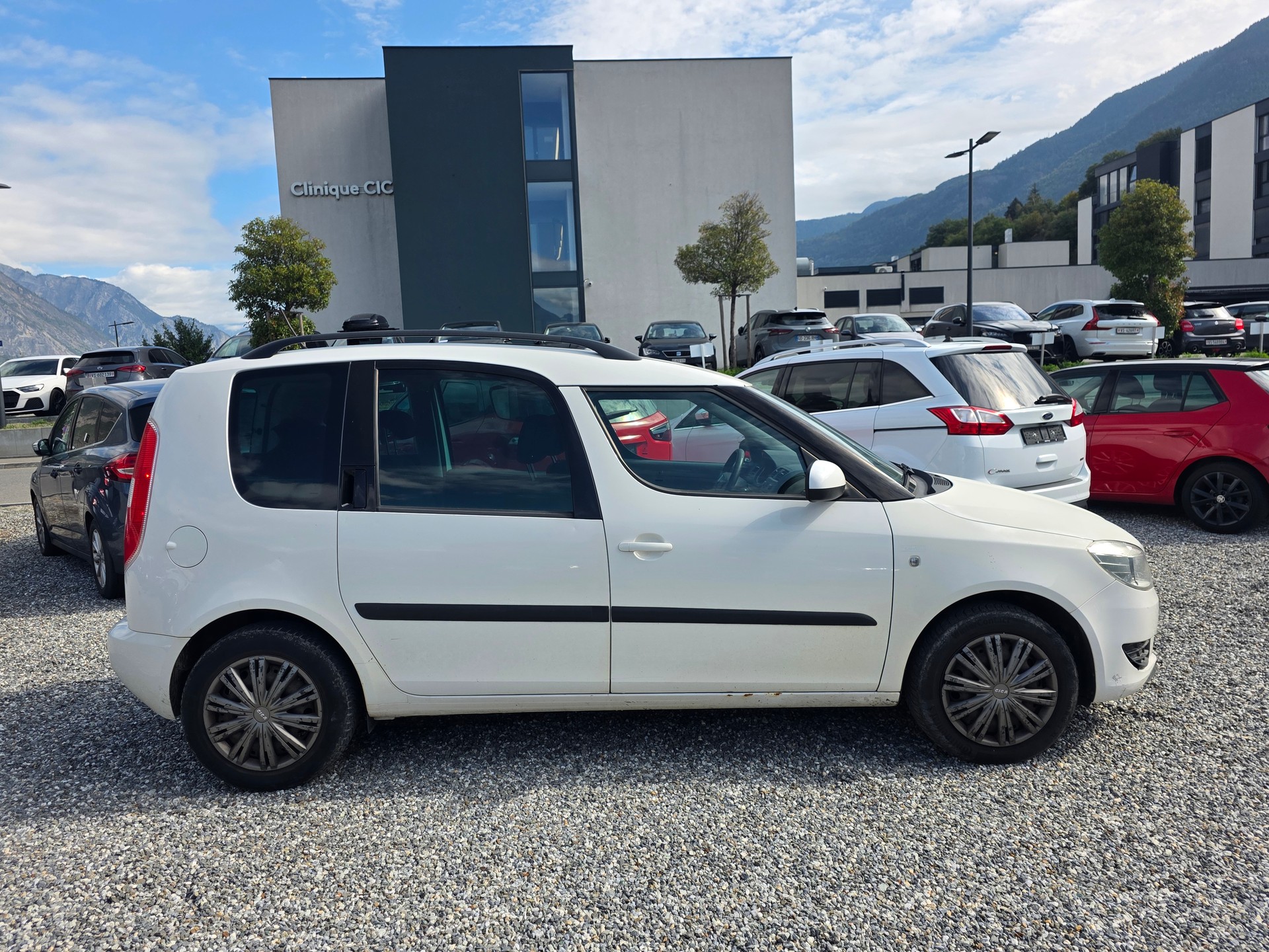 SKODA Roomster 1.2 TSI Ambition-image-4