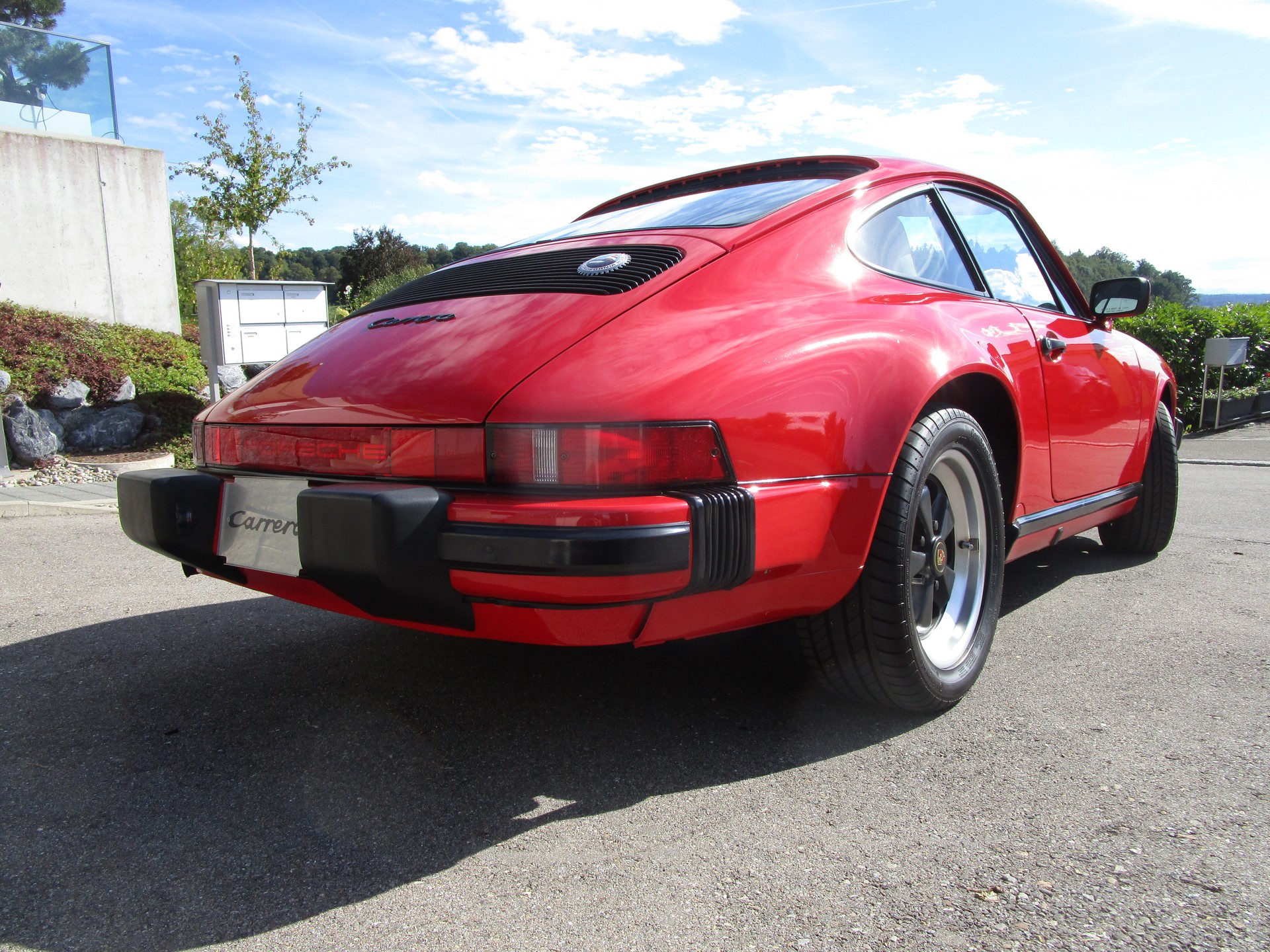 PORSCHE 3.2 Carrera-image-3