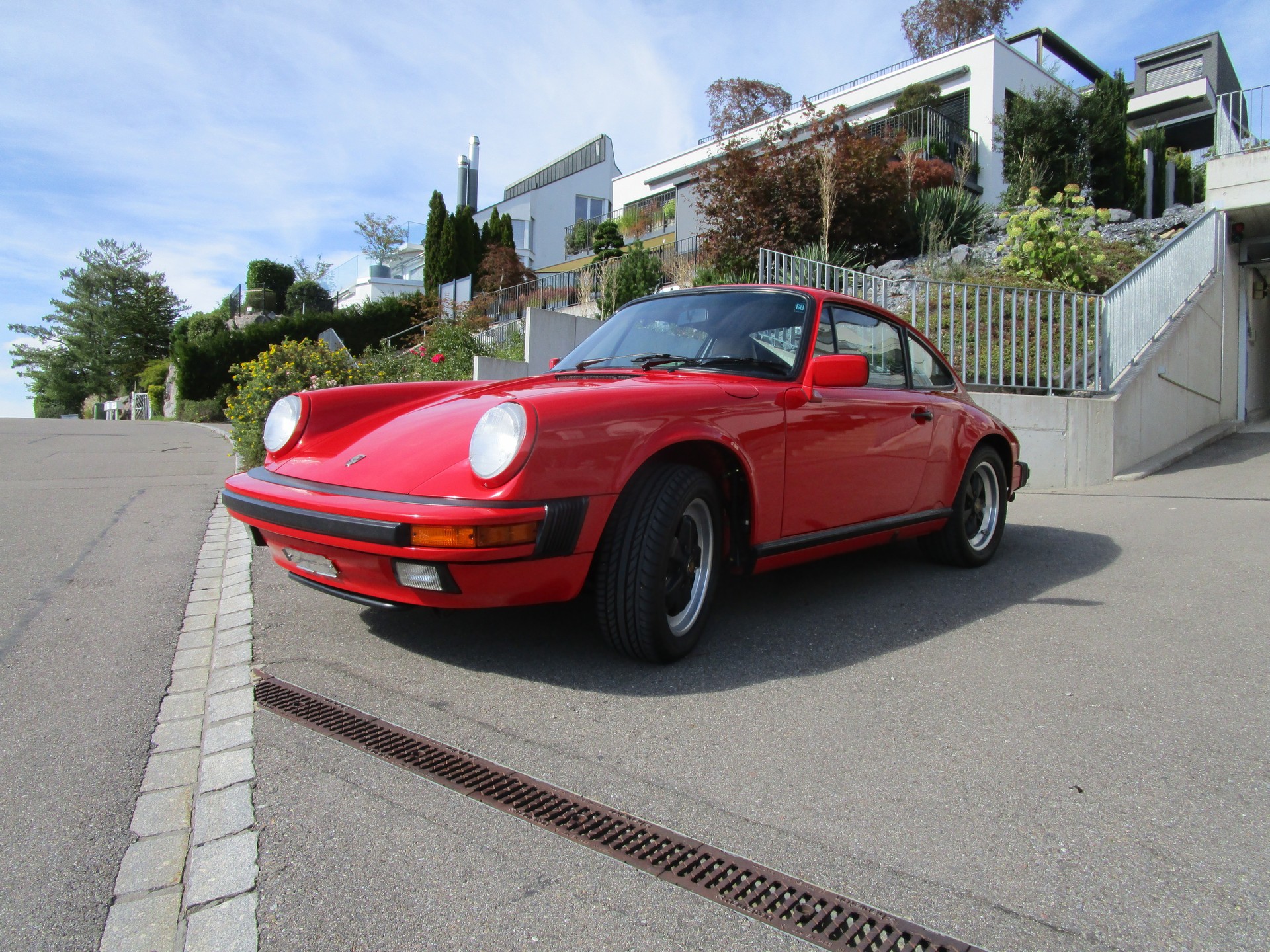 PORSCHE 3.2 Carrera-image-1