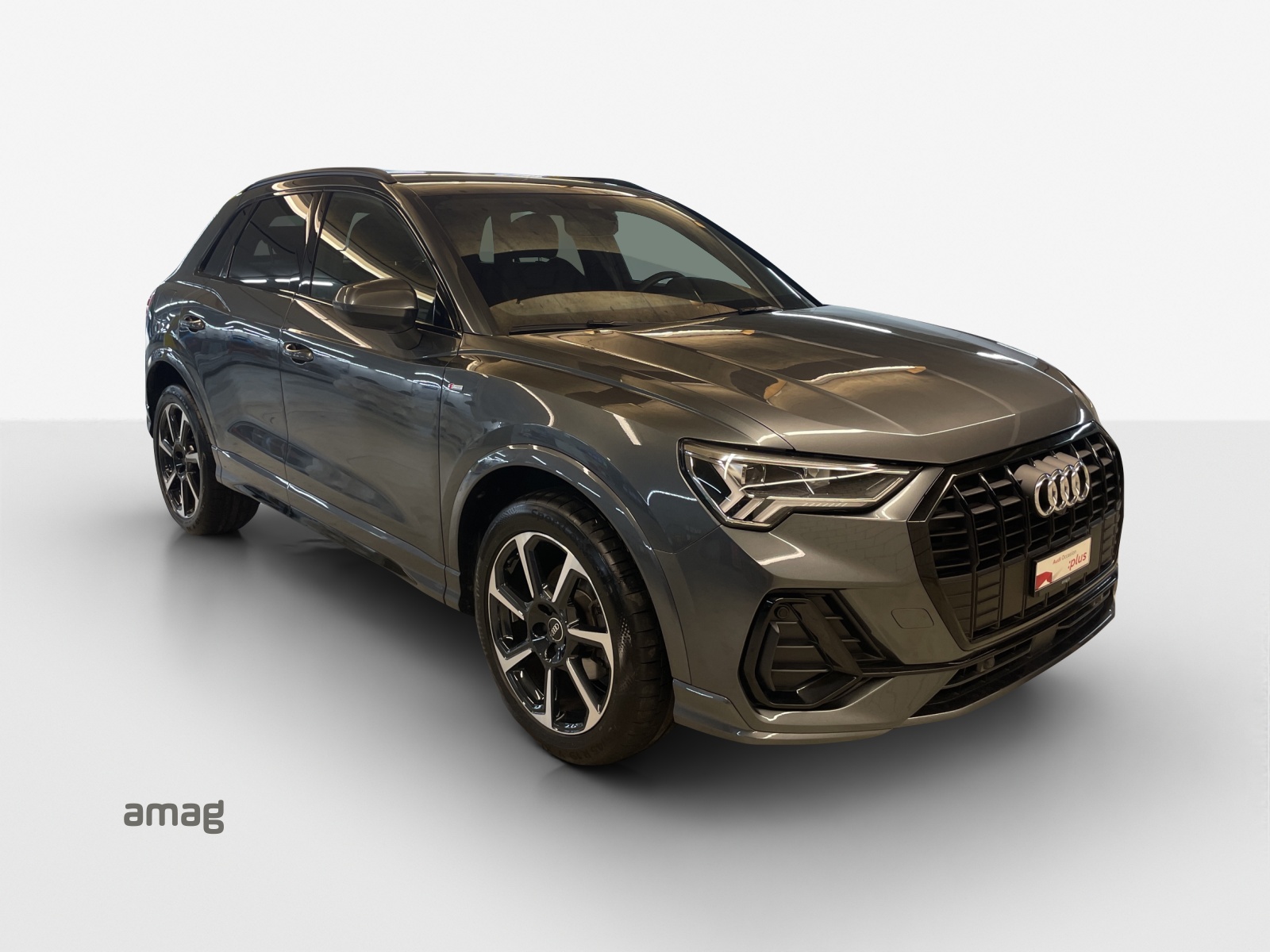 AUDI Q3 35 TFSI S line Attraction S-tronic-image-5