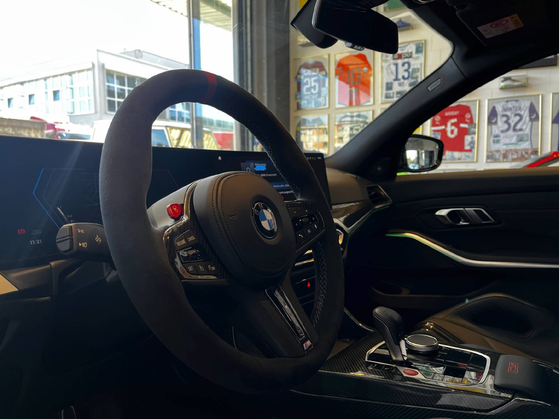 BMW M3 CS xDrive-image-12