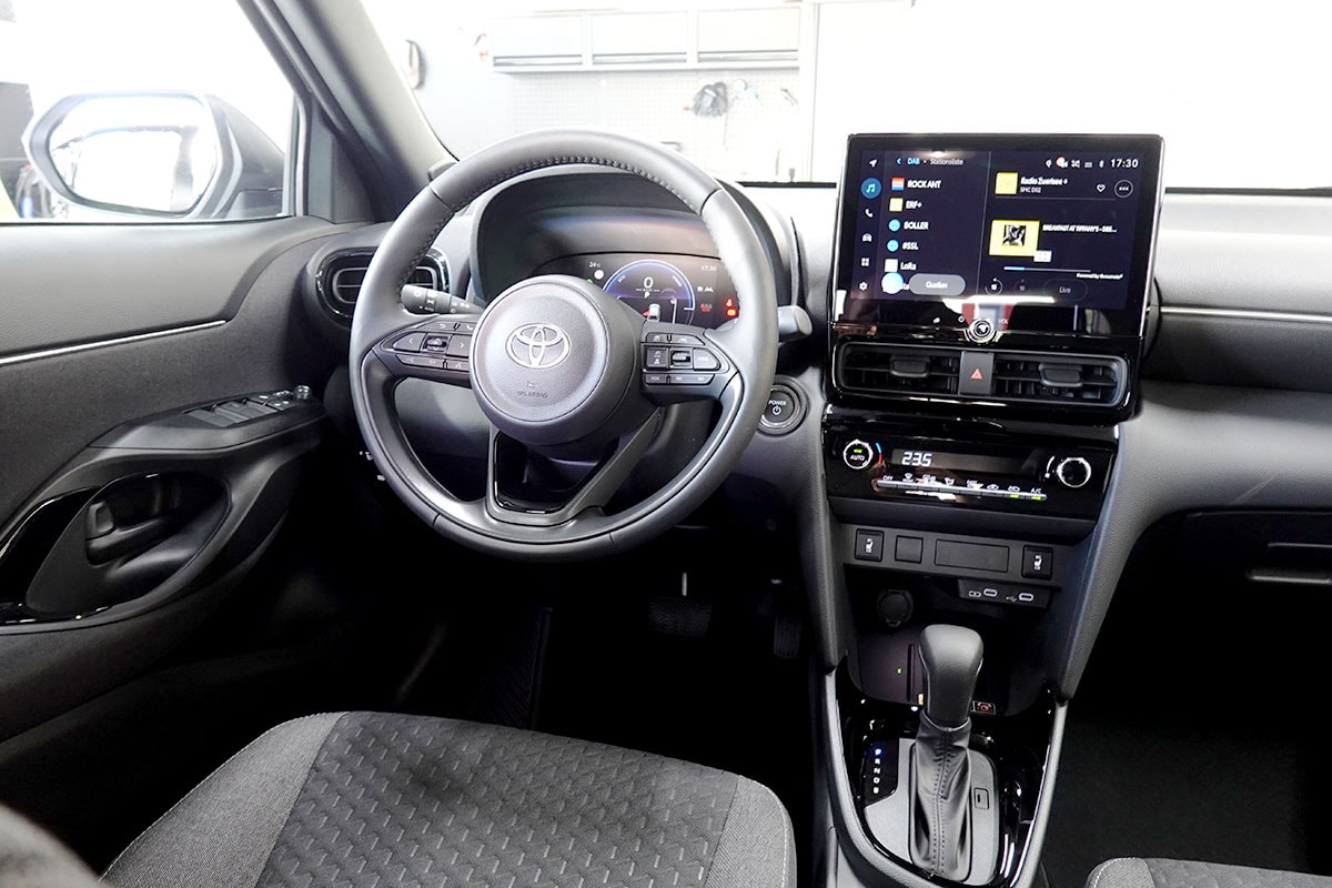 TOYOTA Yaris Cross 1.5 Trend e-CVT 130PS-image-7