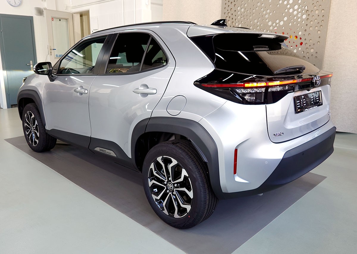 TOYOTA Yaris Cross 1.5 Trend e-CVT 130PS-showroom-element-2