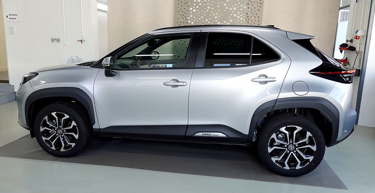 TOYOTA Yaris Cross 1.5 Trend e-CVT 130PS-showroom-element-1