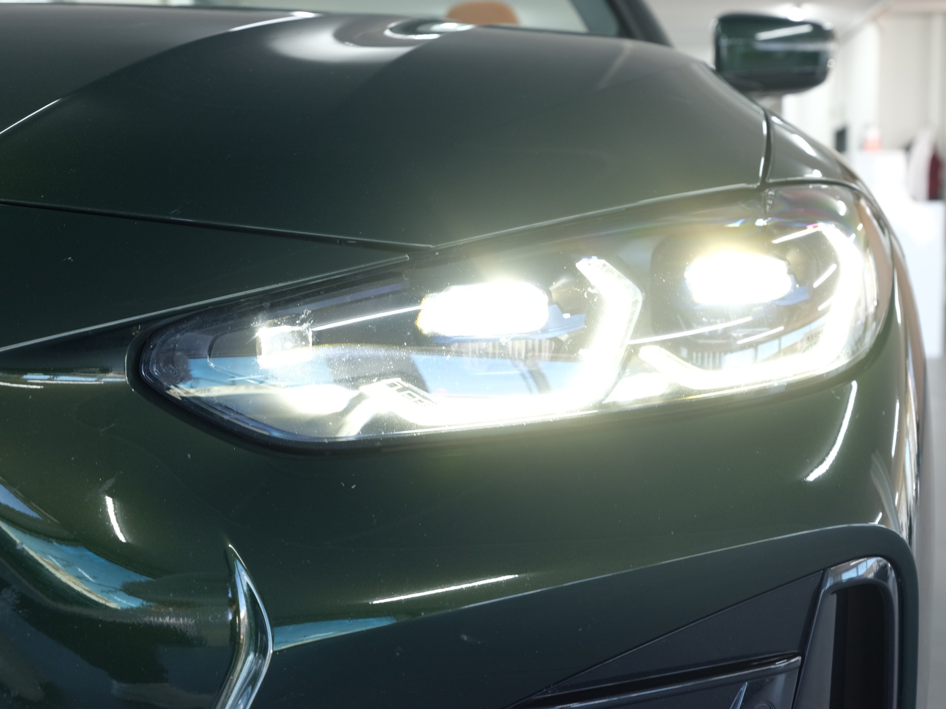BMW M440i xDrive 48V Cabriolet Steptronic *Sportabgassanlage* *360 Kamera* *Sonderlackierung*-image-11