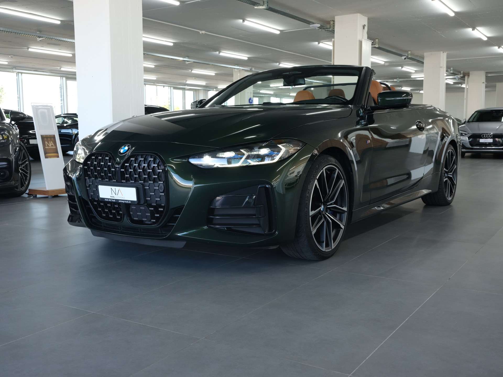 BMW M440i xDrive 48V Cabriolet Steptronic *Sportabgassanlage* *360 Kamera* *Sonderlackierung*-image-7