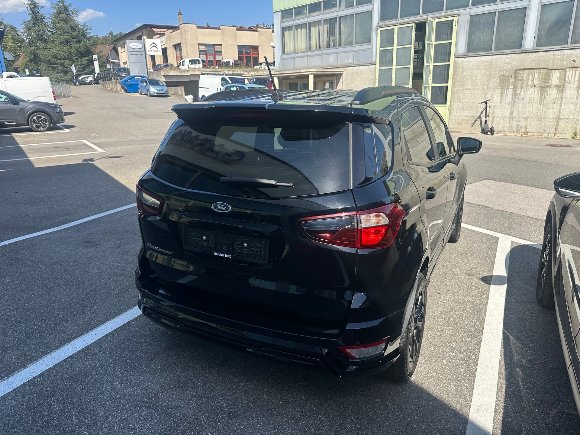 FORD EcoSport 1.0 SCTi Trend+ Automat-image-3