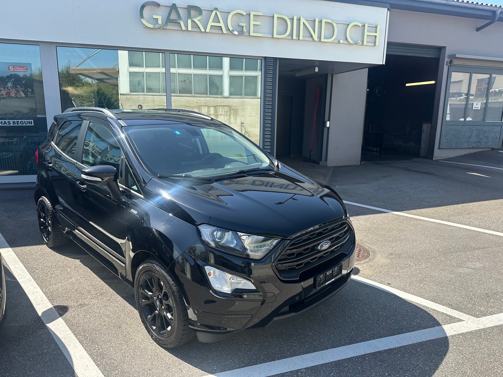 FORD EcoSport 1.0 SCTi Trend+ Automat-image-0