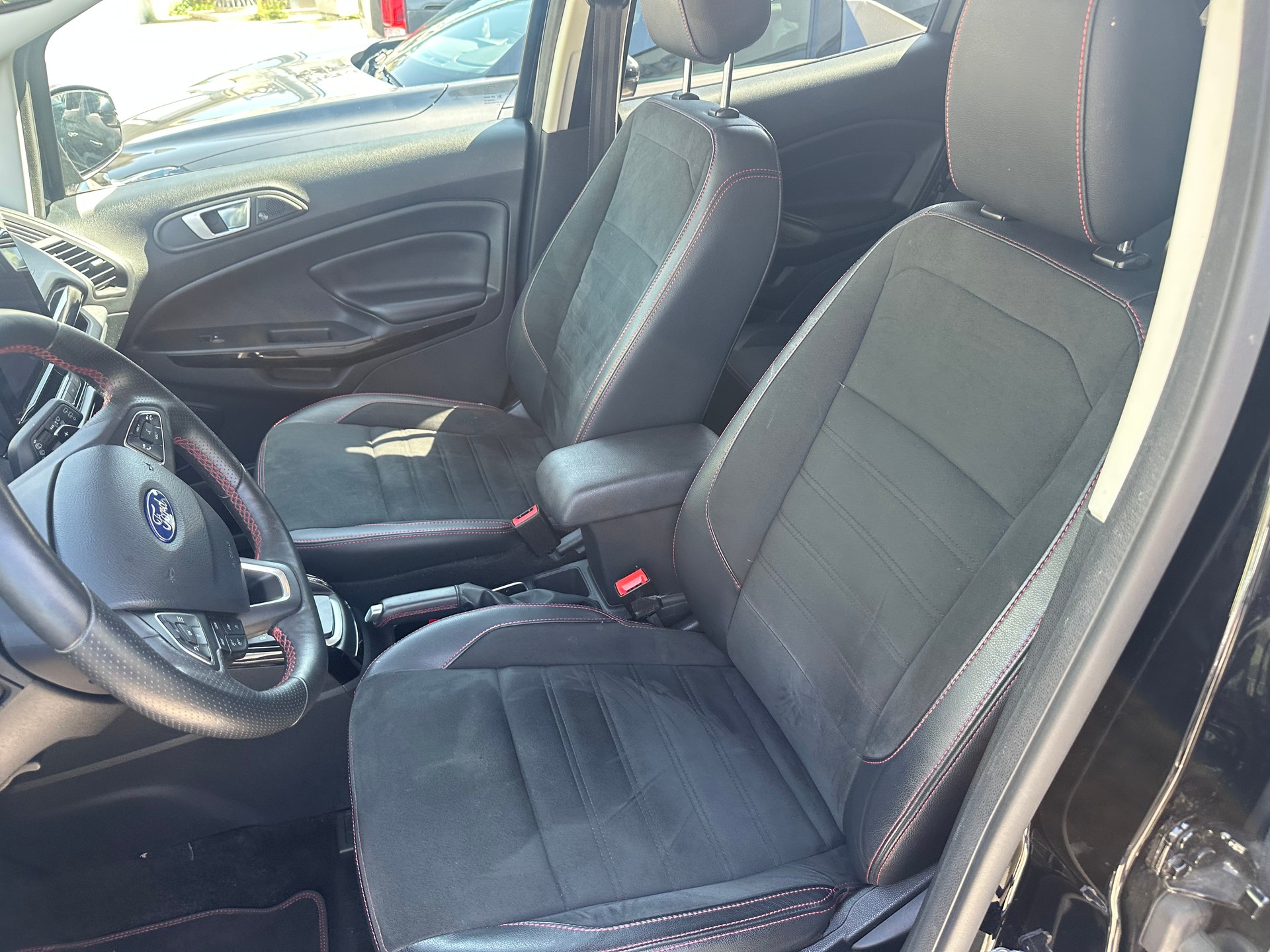 FORD EcoSport 1.0 SCTi Trend+ Automat-image-6