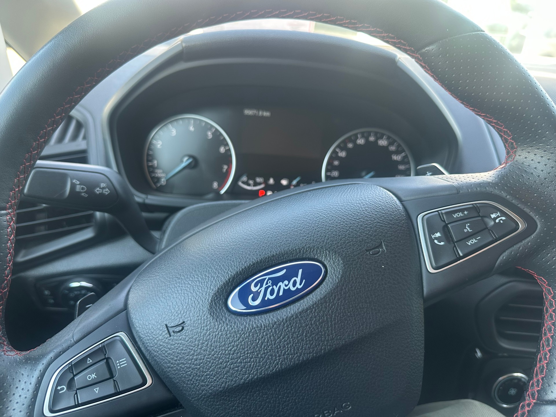 FORD EcoSport 1.0 SCTi Trend+ Automat-image-9