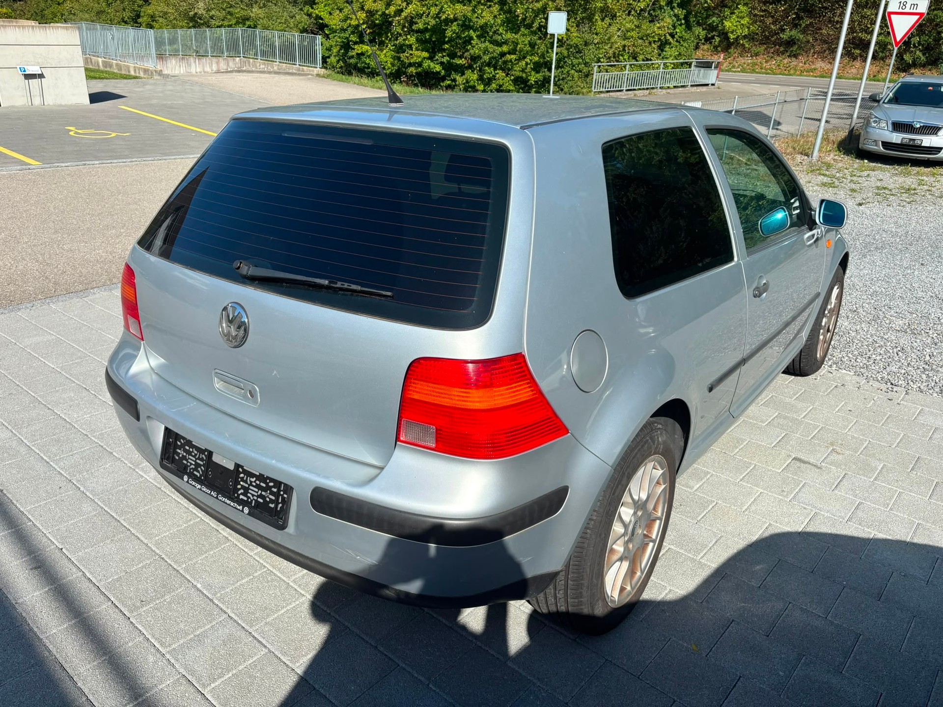 VW Golf 1.6 16V Comfortline-image-3