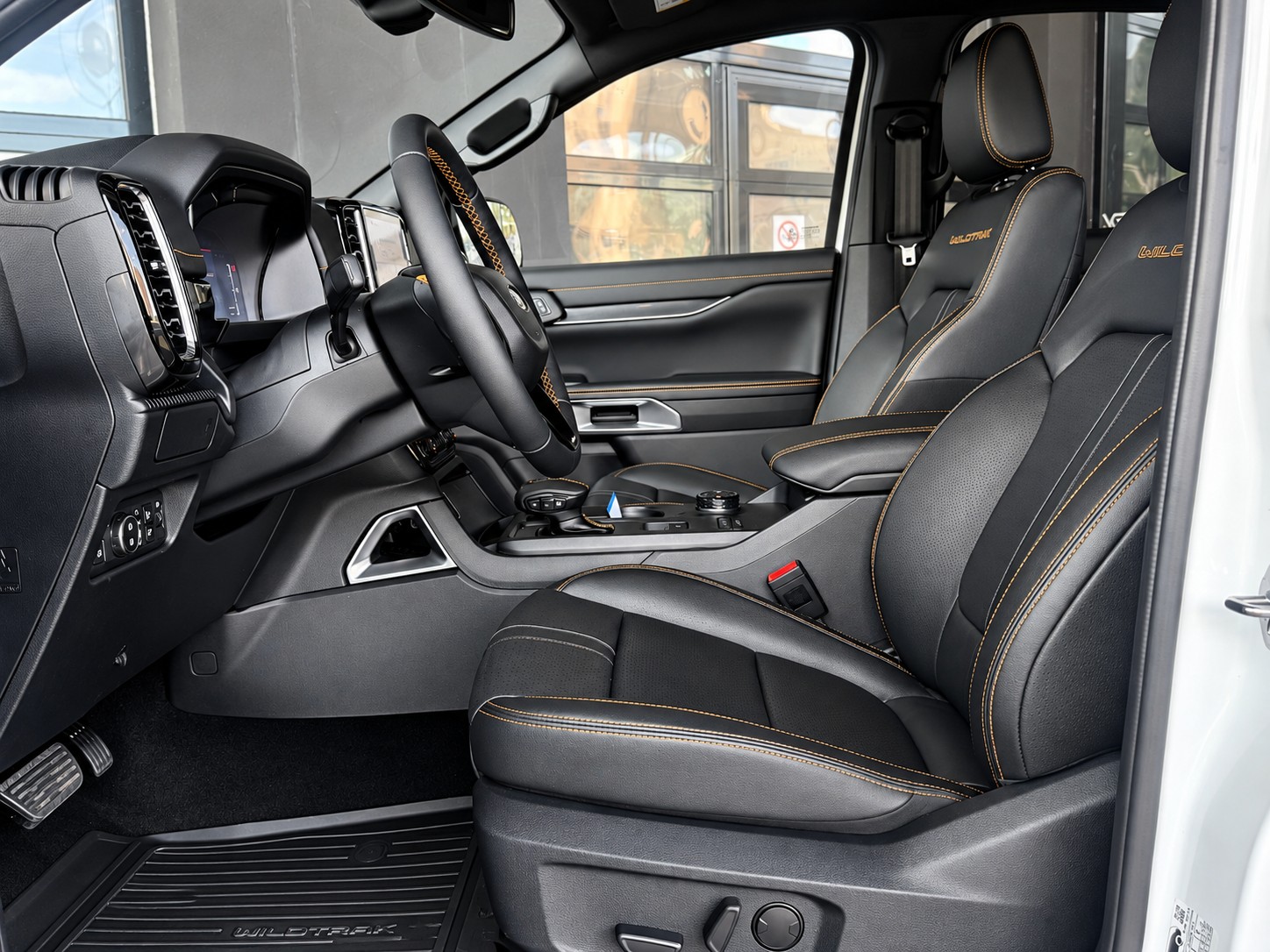FORD Ranger Wildtrak 2.3 Eco Boost e-4WD Automat-image-8