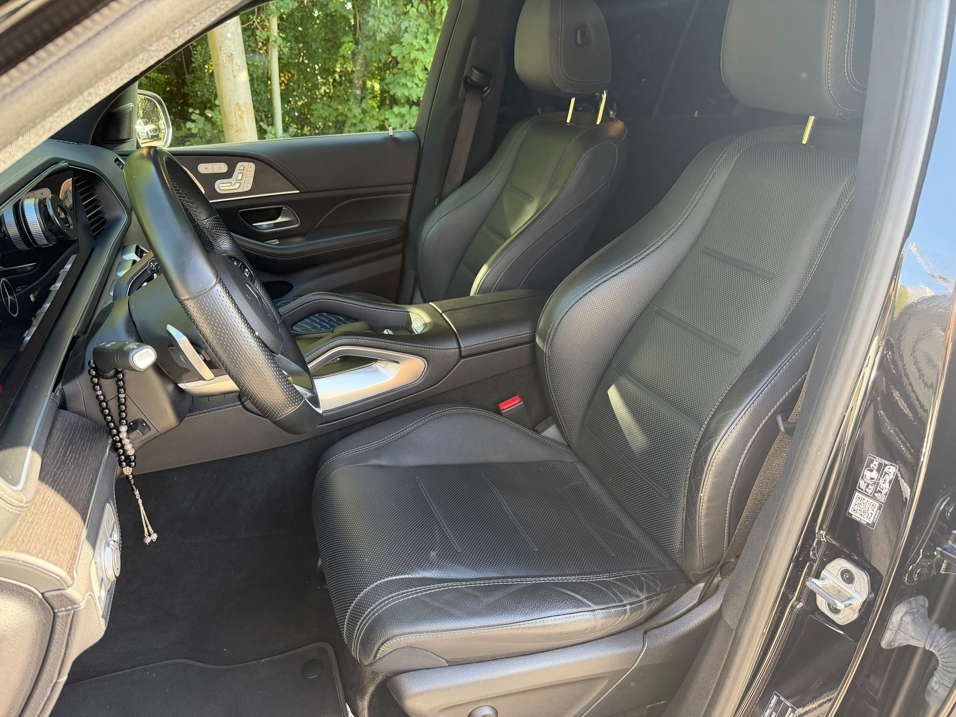 MERCEDES-BENZ GLE 350 de 4Matic AMG Line 9G-Tronic-image-6