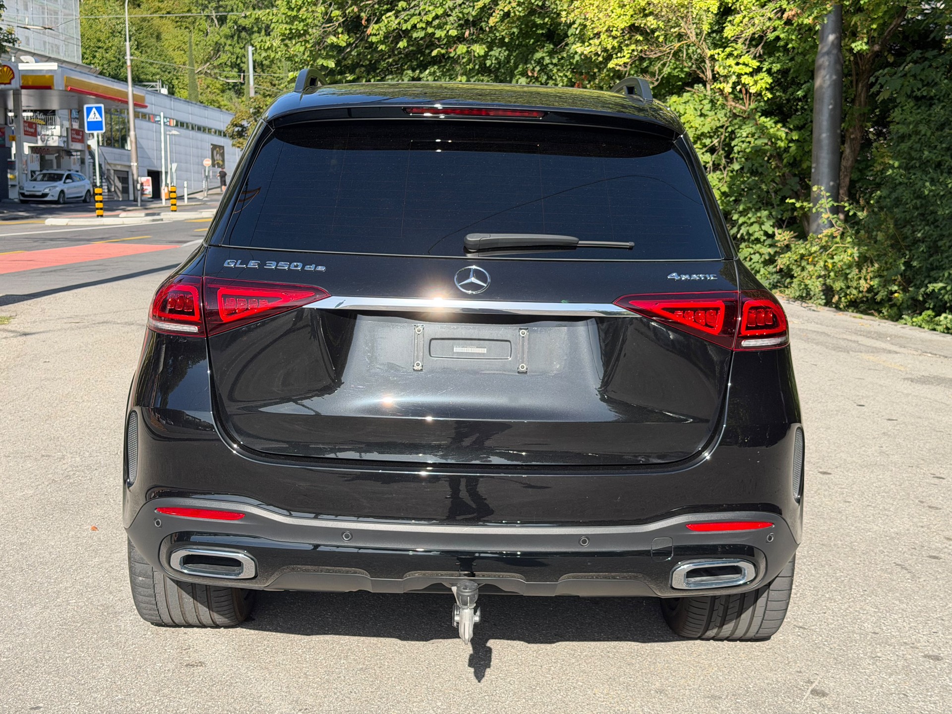 MERCEDES-BENZ GLE 350 de 4Matic AMG Line 9G-Tronic-image-14