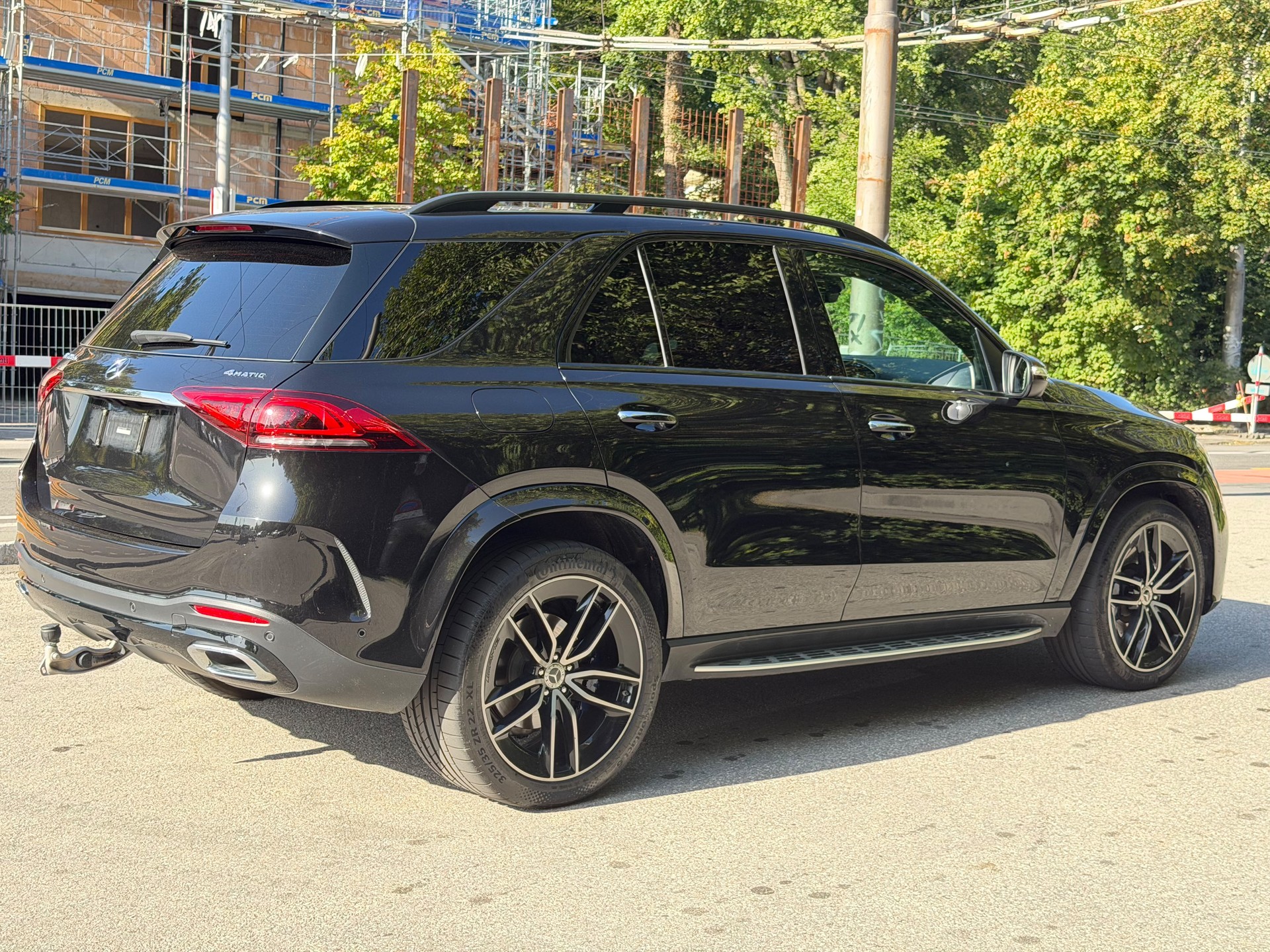 MERCEDES-BENZ GLE 350 de 4Matic AMG Line 9G-Tronic-image-1