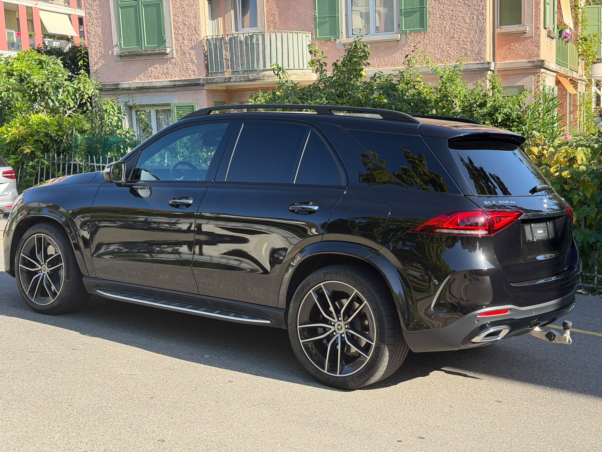 MERCEDES-BENZ GLE 350 de 4Matic AMG Line 9G-Tronic-image-5