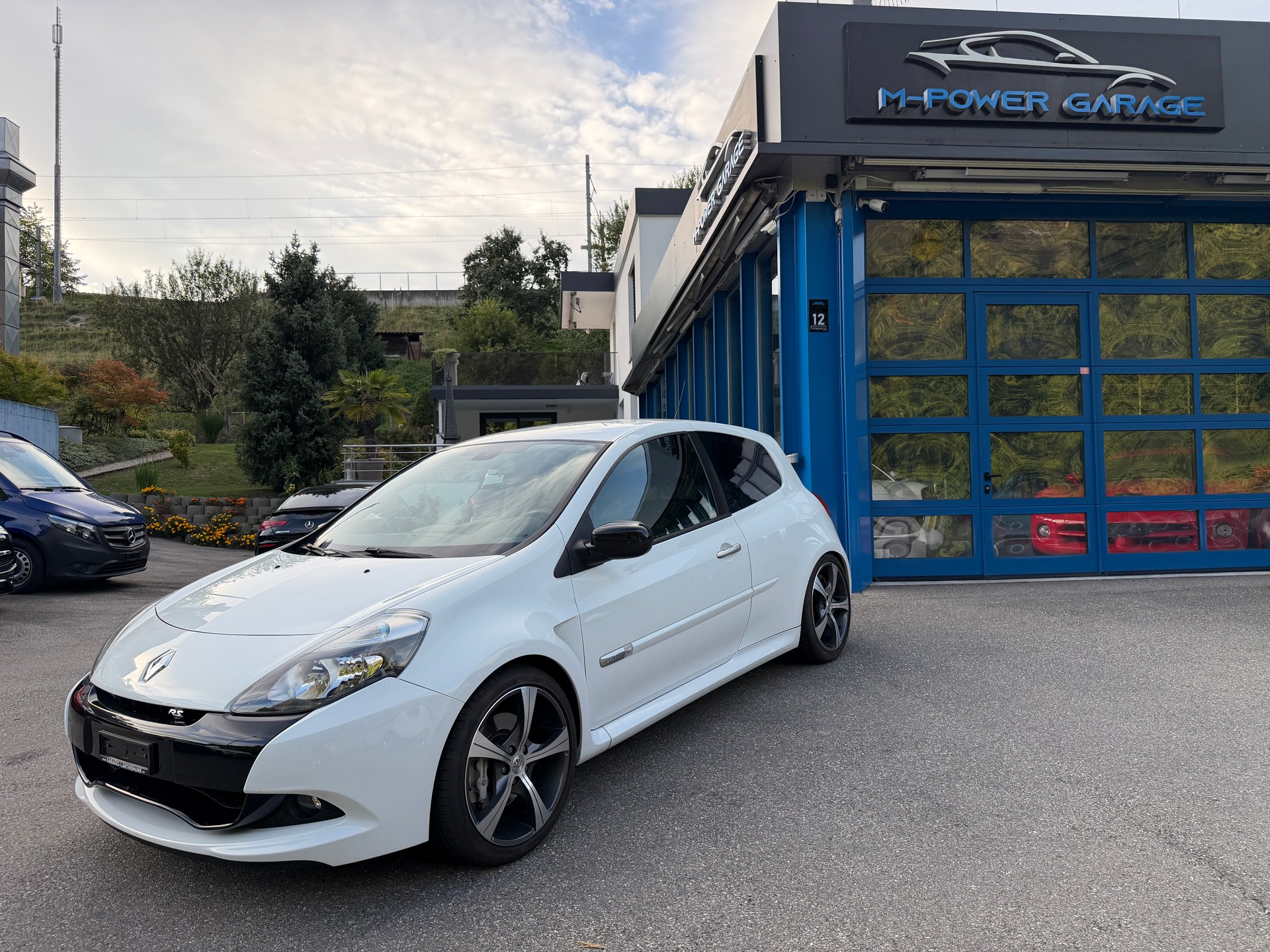 RENAULT Clio 2.0 16V RS (Sport)-image-0