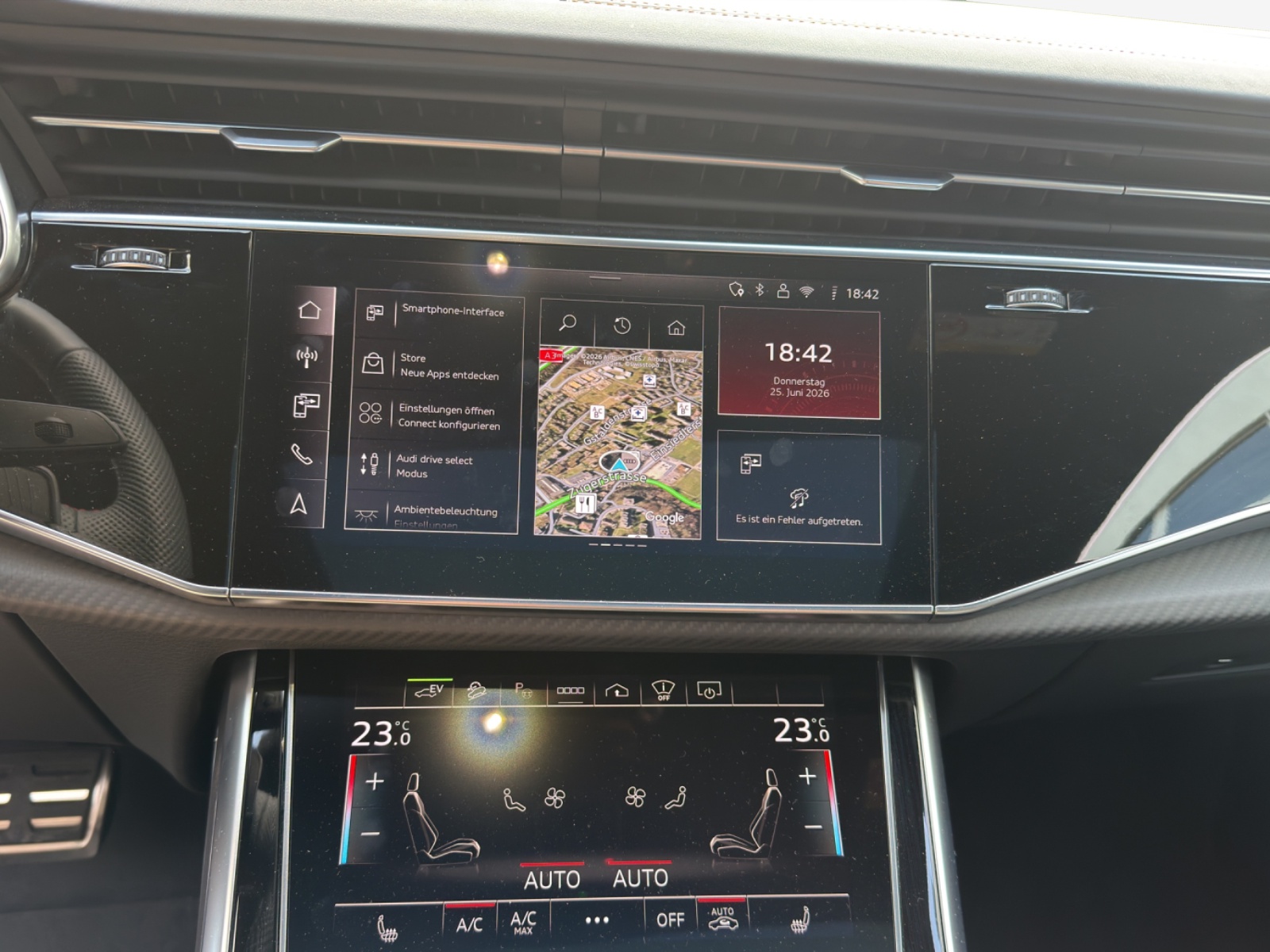 AUDI Q8 SUV TFSI e quattro 290 kW Attraction tiptronic-image-10