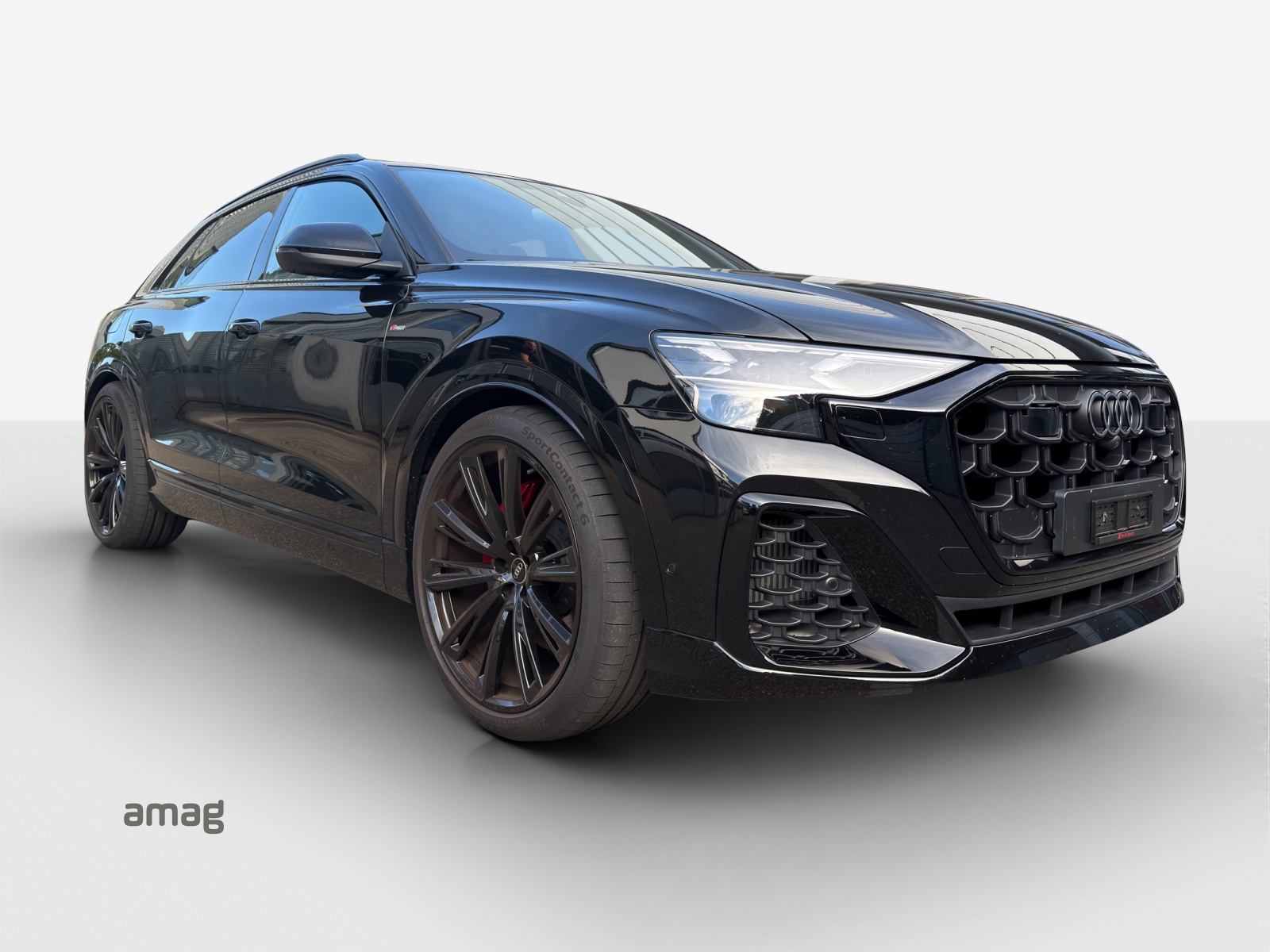 AUDI Q8 SUV TFSI e quattro 290 kW Attraction tiptronic-image-5