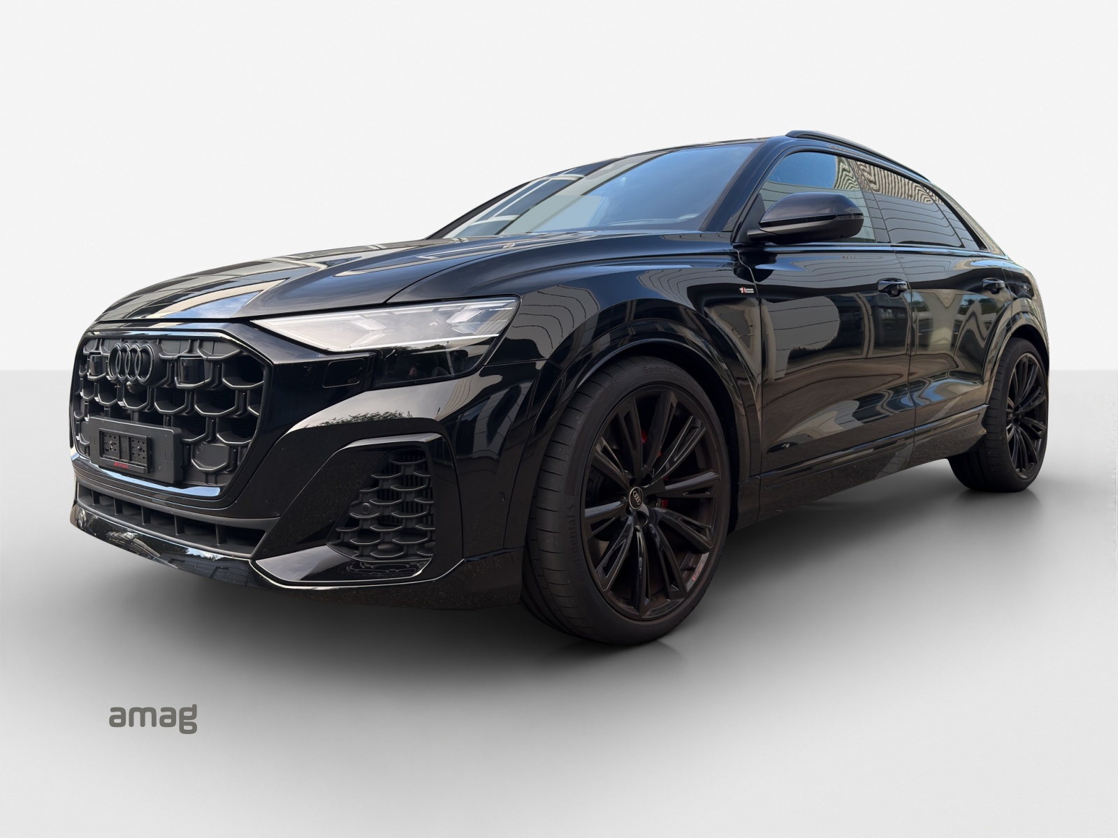 AUDI Q8 SUV TFSI e quattro 290 kW Attraction tiptronic-image-0