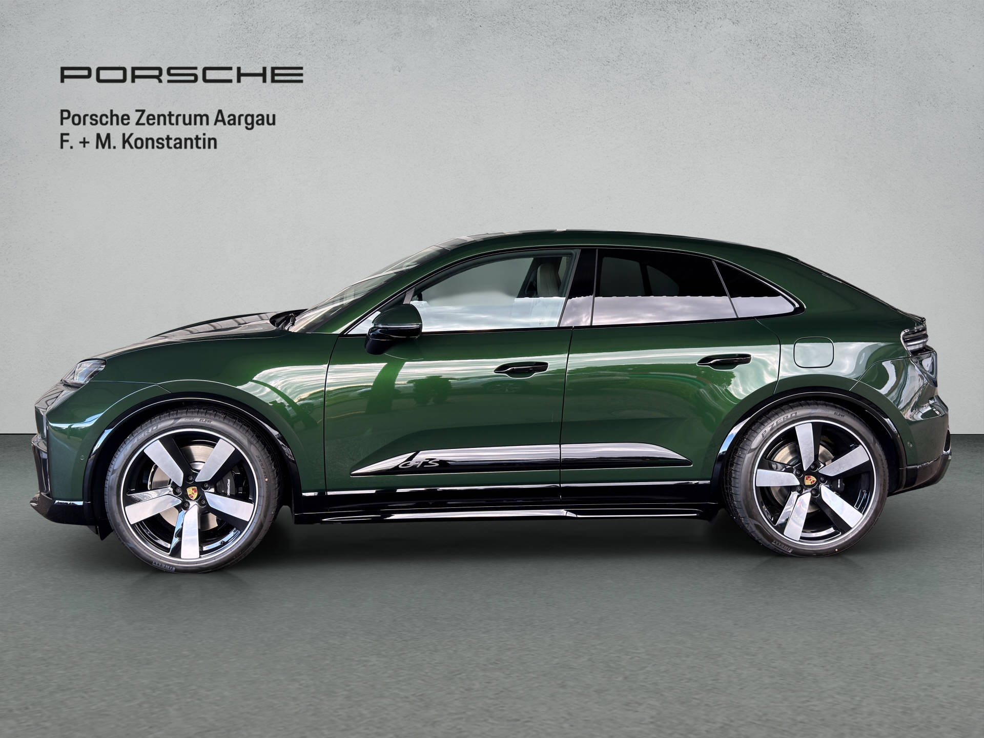 PORSCHE Macan GTS-image-2