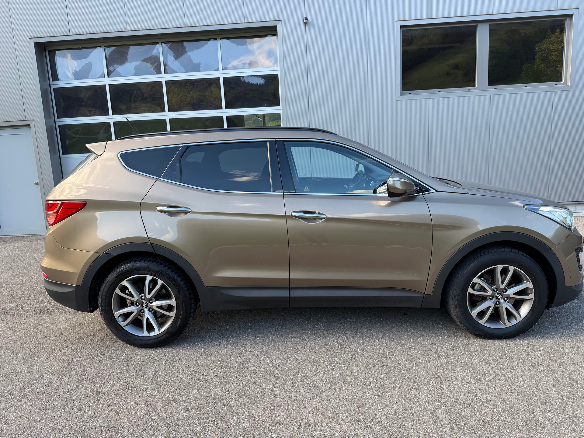 HYUNDAI Santa Fe 2.2 CRDI Premium 4WD-image-4