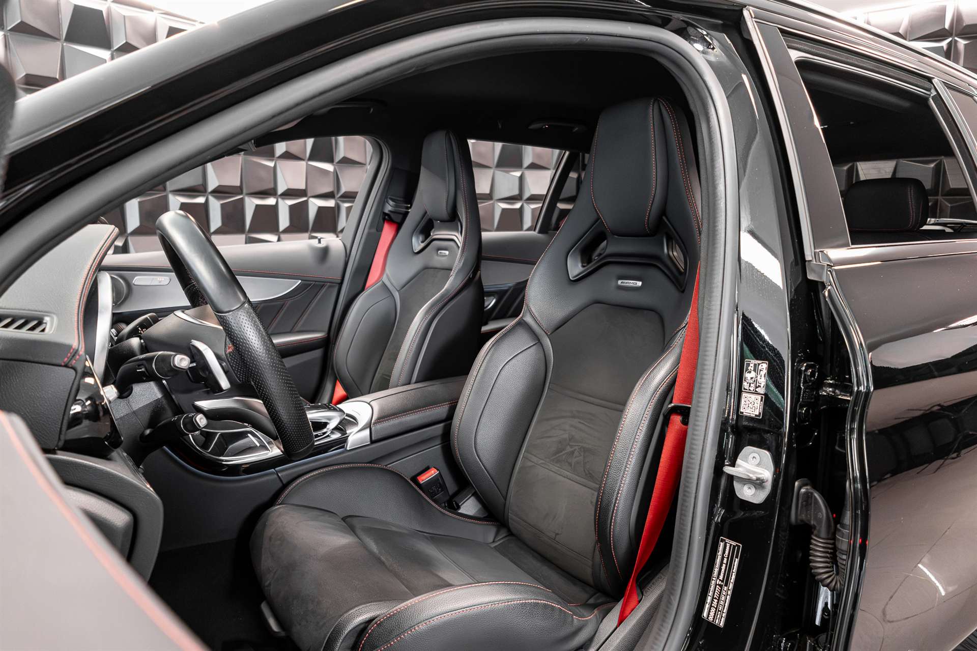 MERCEDES-BENZ C 43 AMG 4Matic 9G-Tronic-image-13