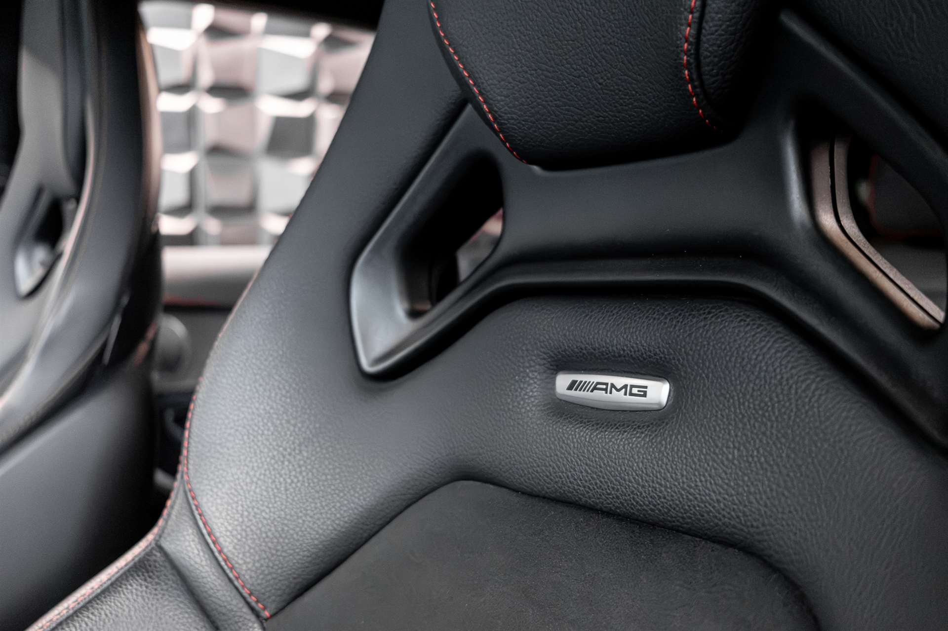 MERCEDES-BENZ C 43 AMG 4Matic 9G-Tronic-image-14