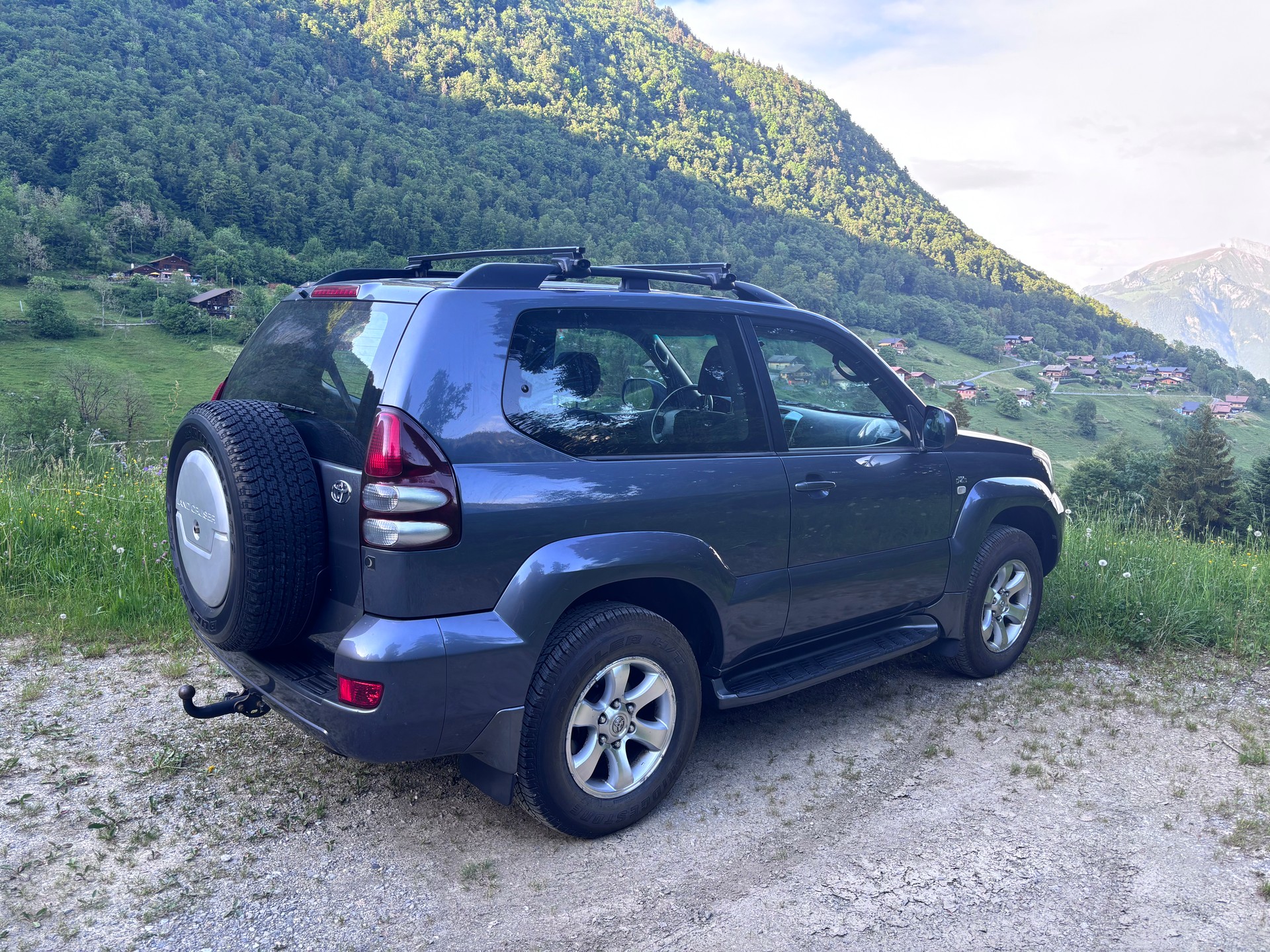 TOYOTA Land Cruiser 3.0 TD Linea Luna-image-1
