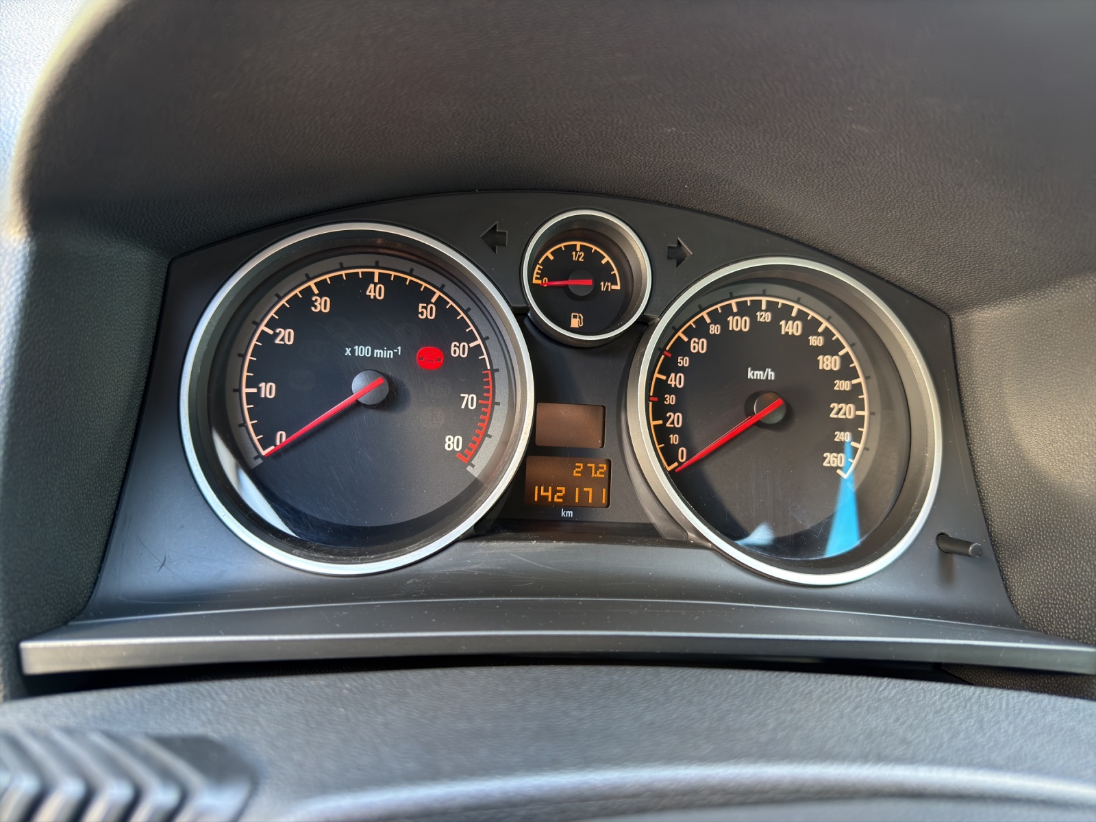 OPEL Zafira 2.2i 16V Anniversary Edition Automatic-image-9