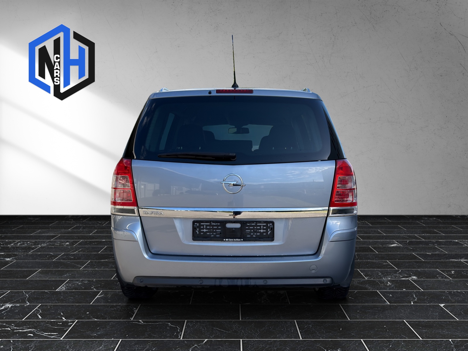 OPEL Zafira 2.2i 16V Anniversary Edition Automatic-image-7