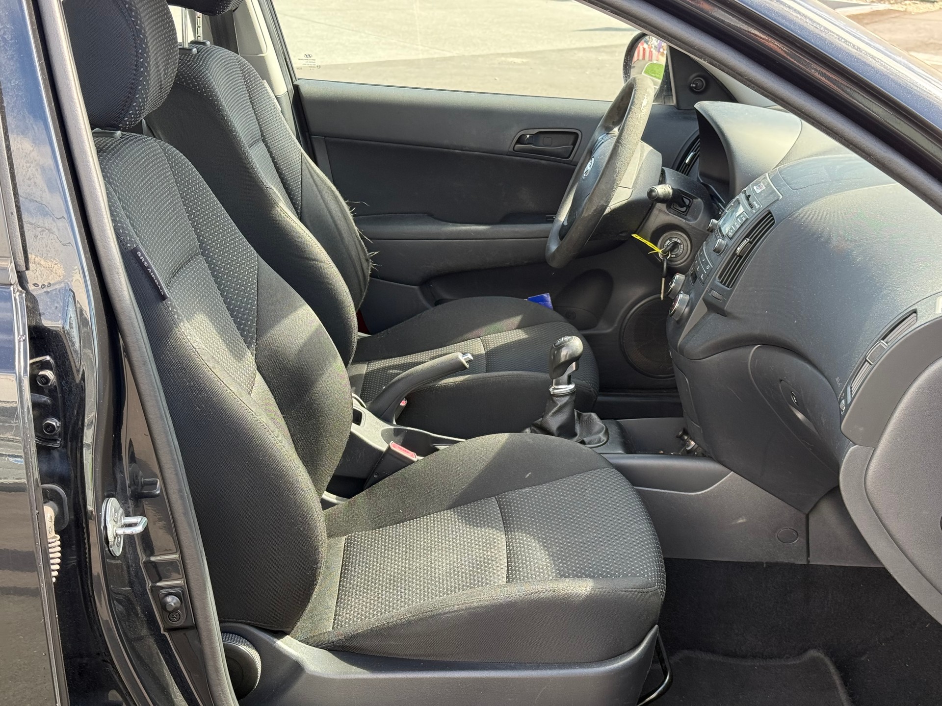 HYUNDAI i30 Wagon 1.4 Comfort-image-11