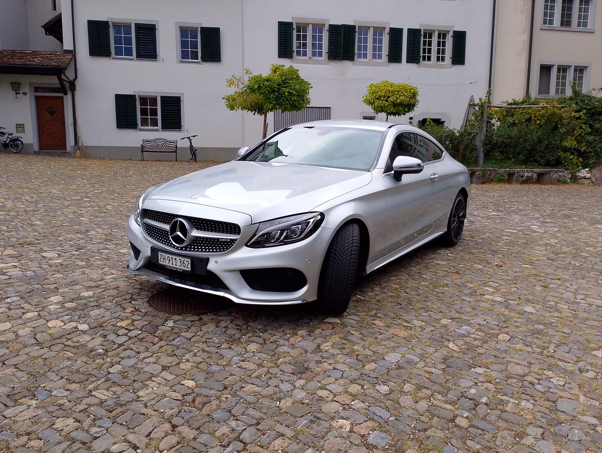 MERCEDES-BENZ C 220 DCoupe-image-2