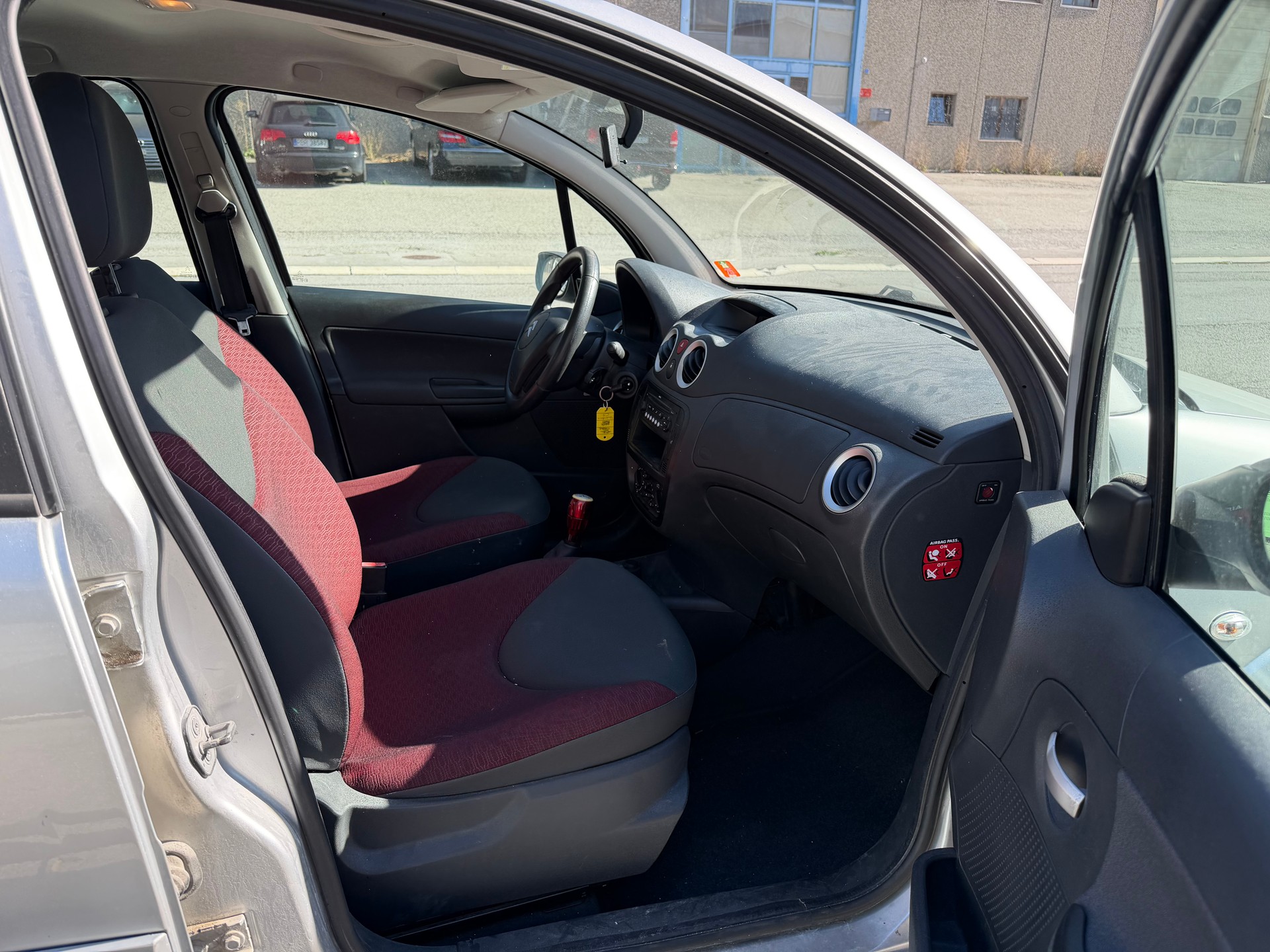 CITROEN C3 1.4i Furio-image-3