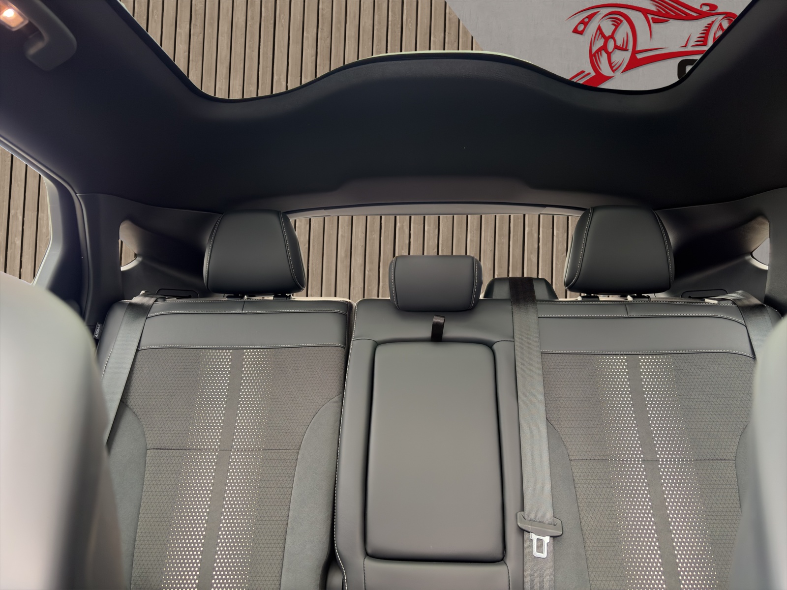 FORD Mustang MACH-E GT AWD 91 kWh mit laufender Werksgarantie!!-image-13