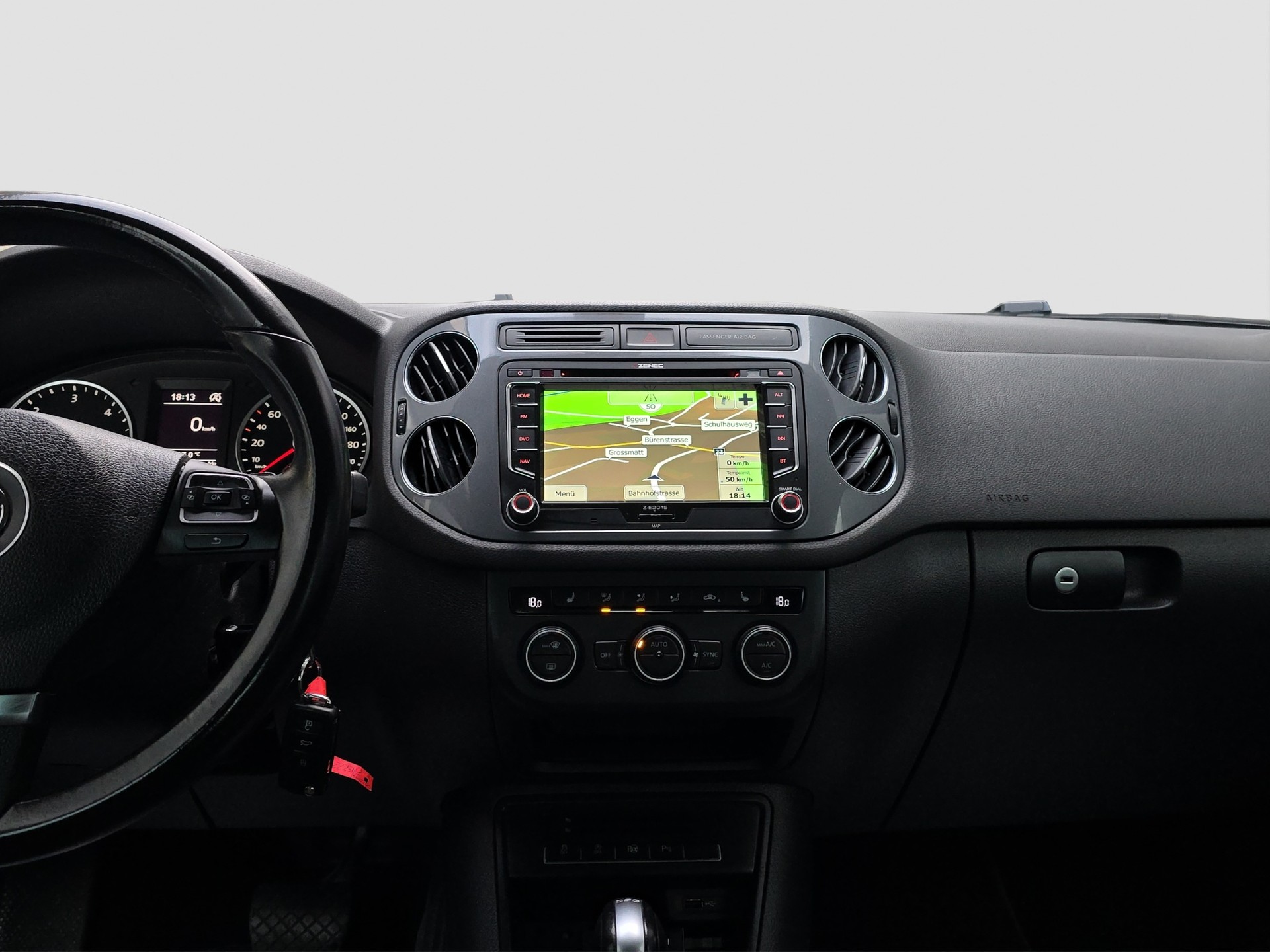 VW Tiguan 2.0 TDI BlueMotion Trend&Fun 4Motion DSG-image-12
