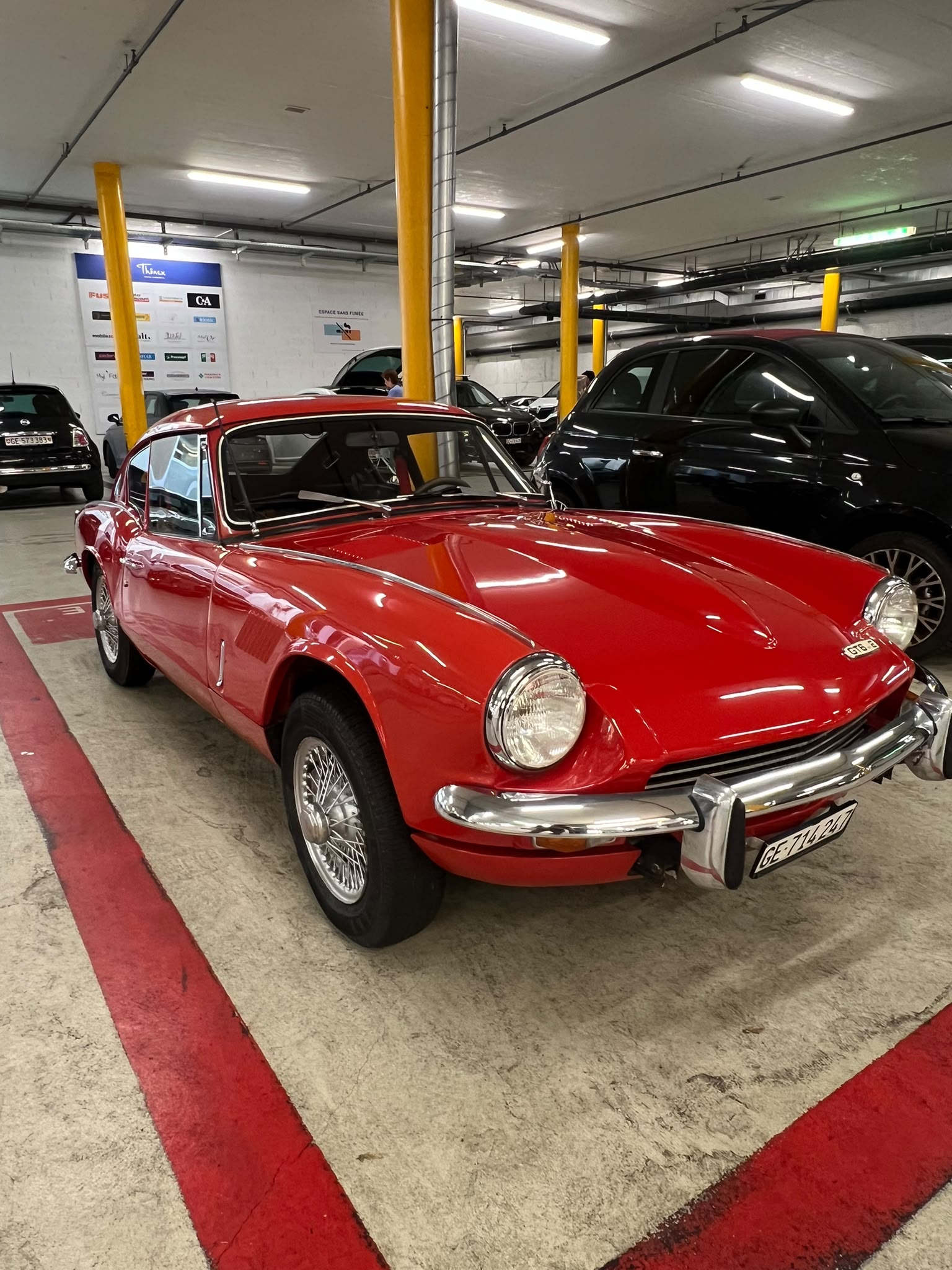 TRIUMPH GT6 MK II-image-4