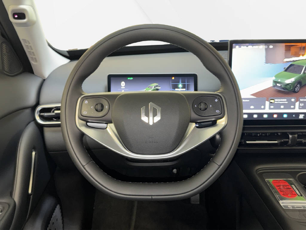 LEAPMOTOR B03X EV-image-5