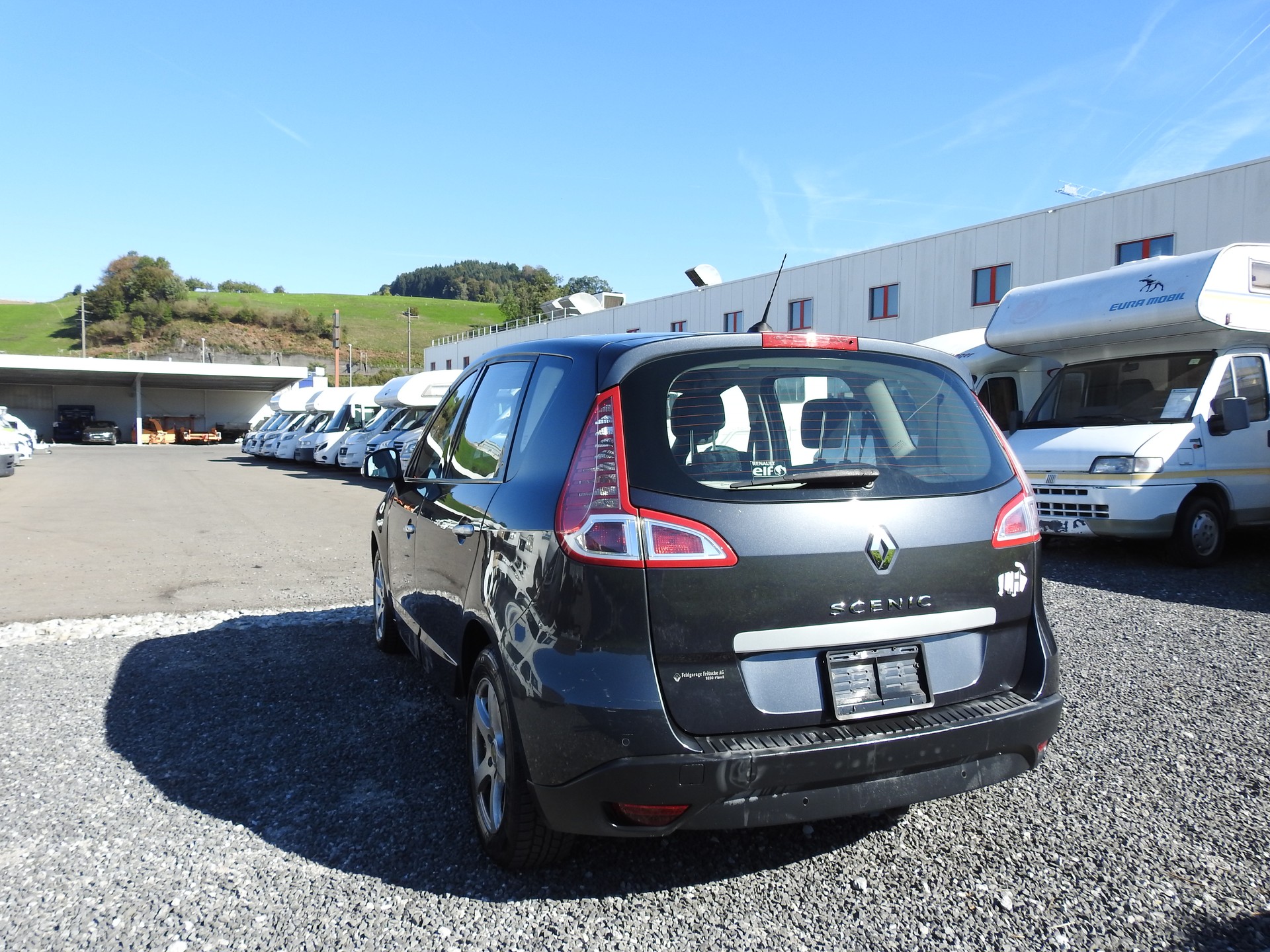 RENAULT Scénic 2.0 16V Dynamique X-Tronic CVT-image-3