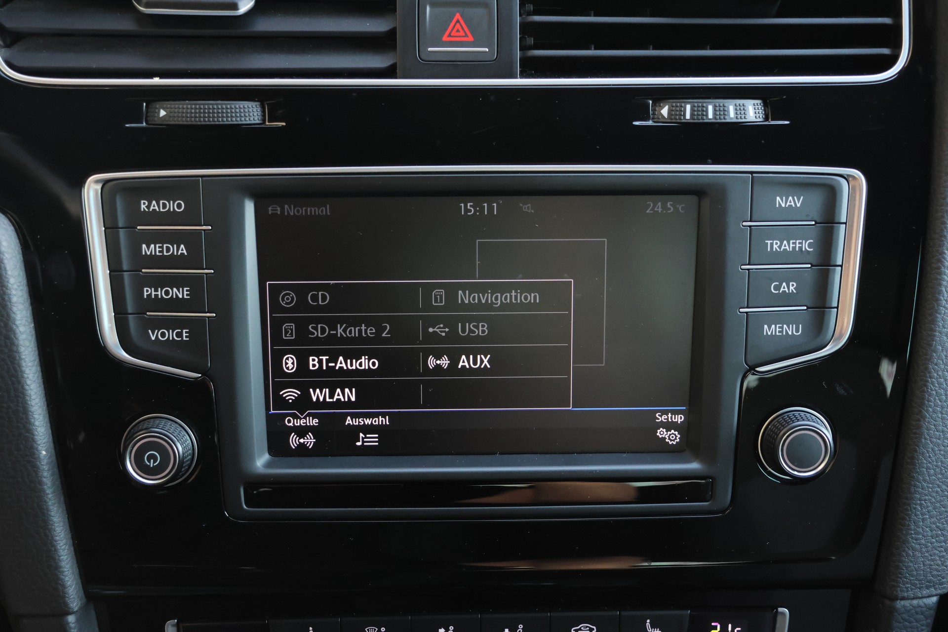 VW Golf 2.0 TDI Allstar R-Line 4Motion-image-19