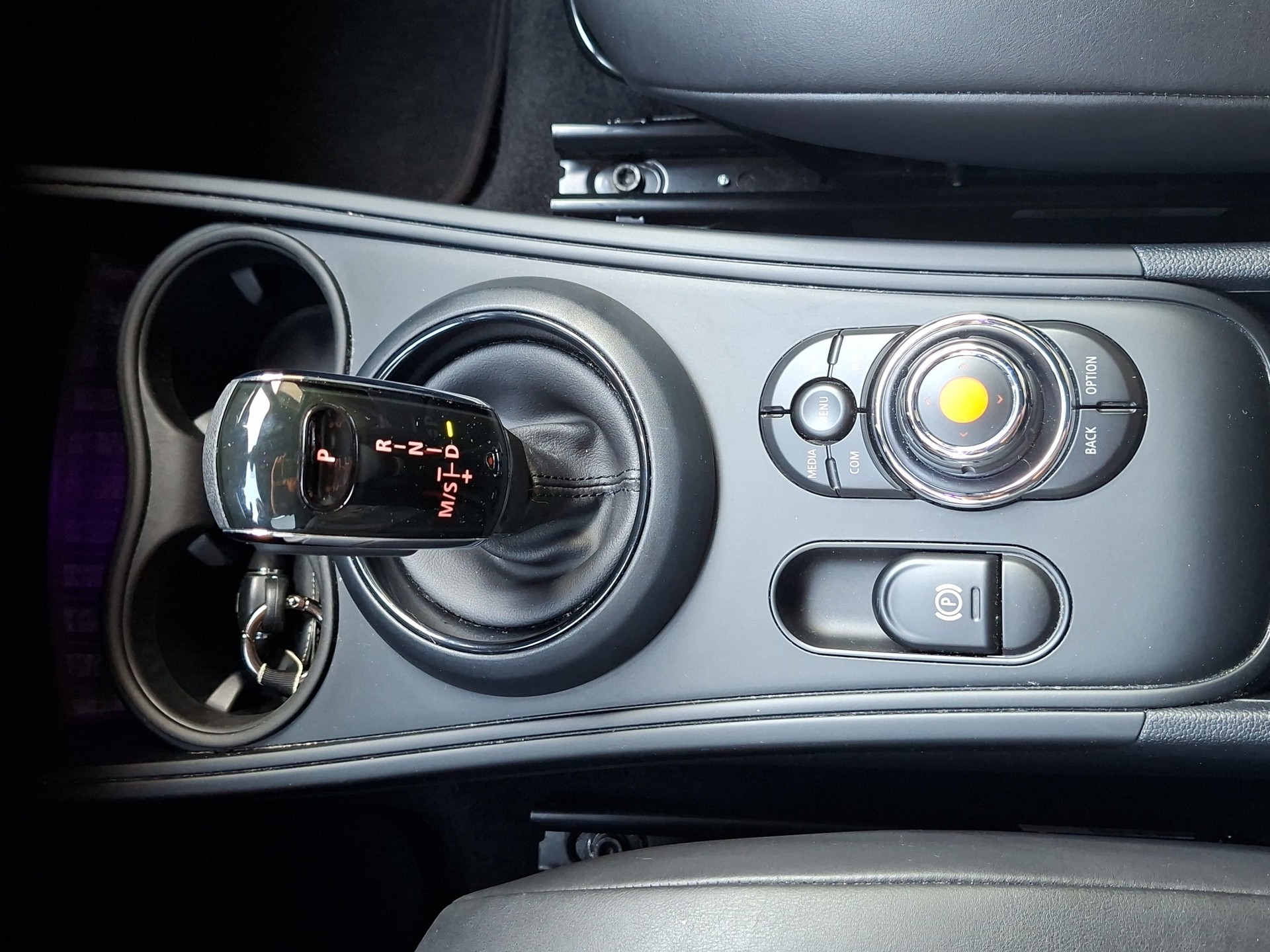 MINI Countryman Cooper ALL4 Steptronic-image-16