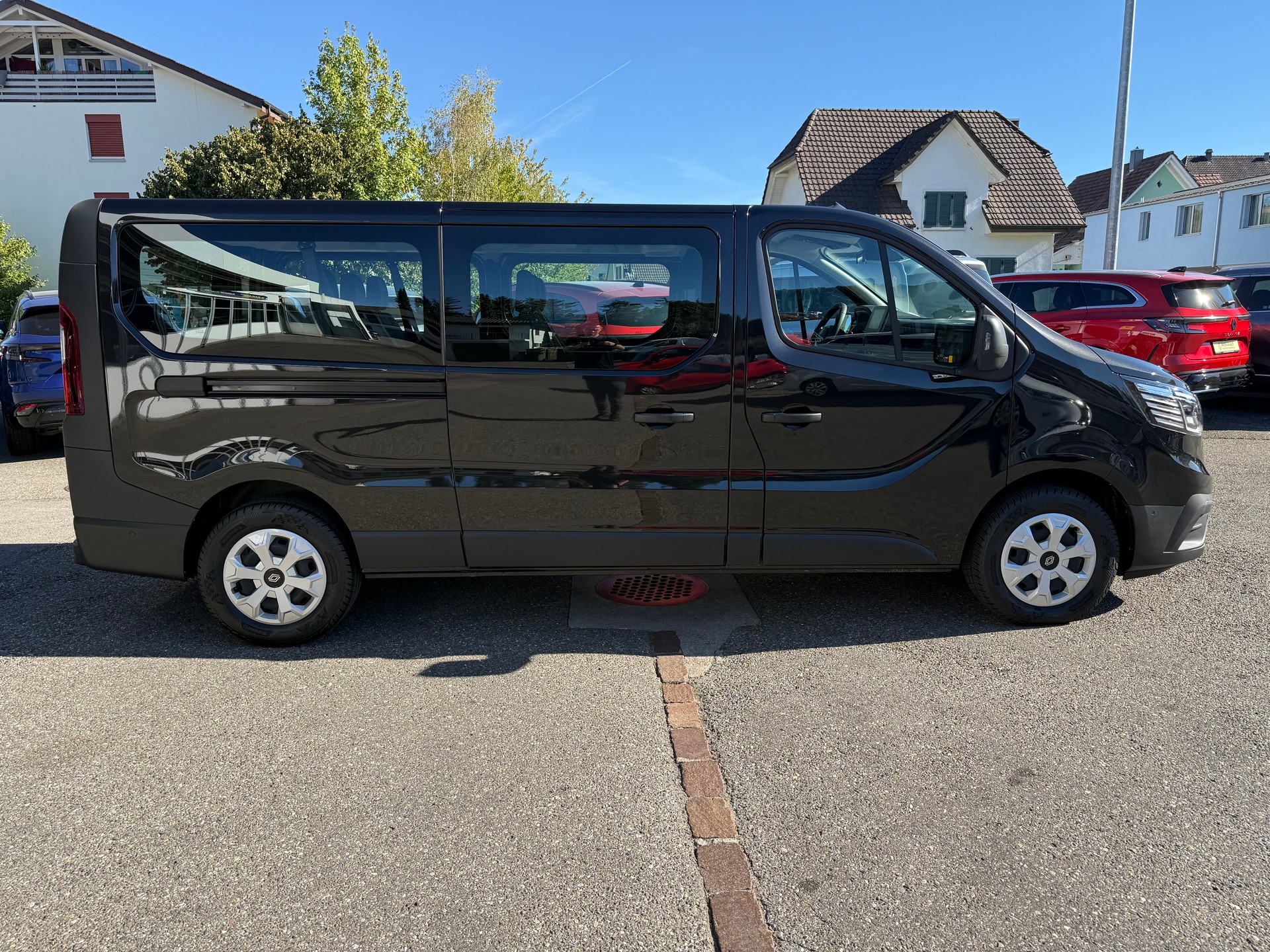 RENAULT Trafic Blue dCi 150 Grand Passenger Evolution EDC-image-6