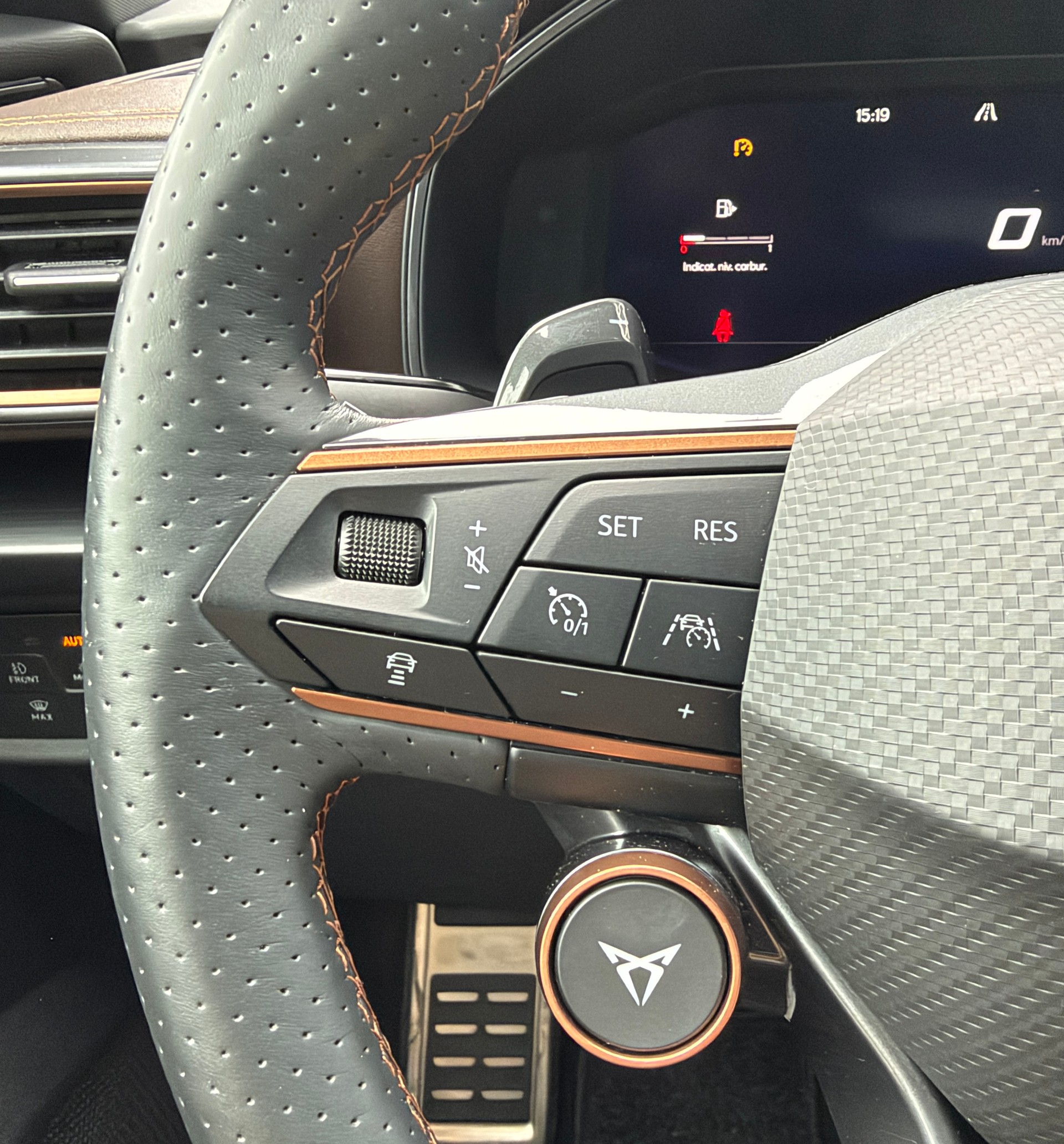 CUPRA Formentor 2.5TSI VZ5 Taiga Grey 4Drive DSG-image-18