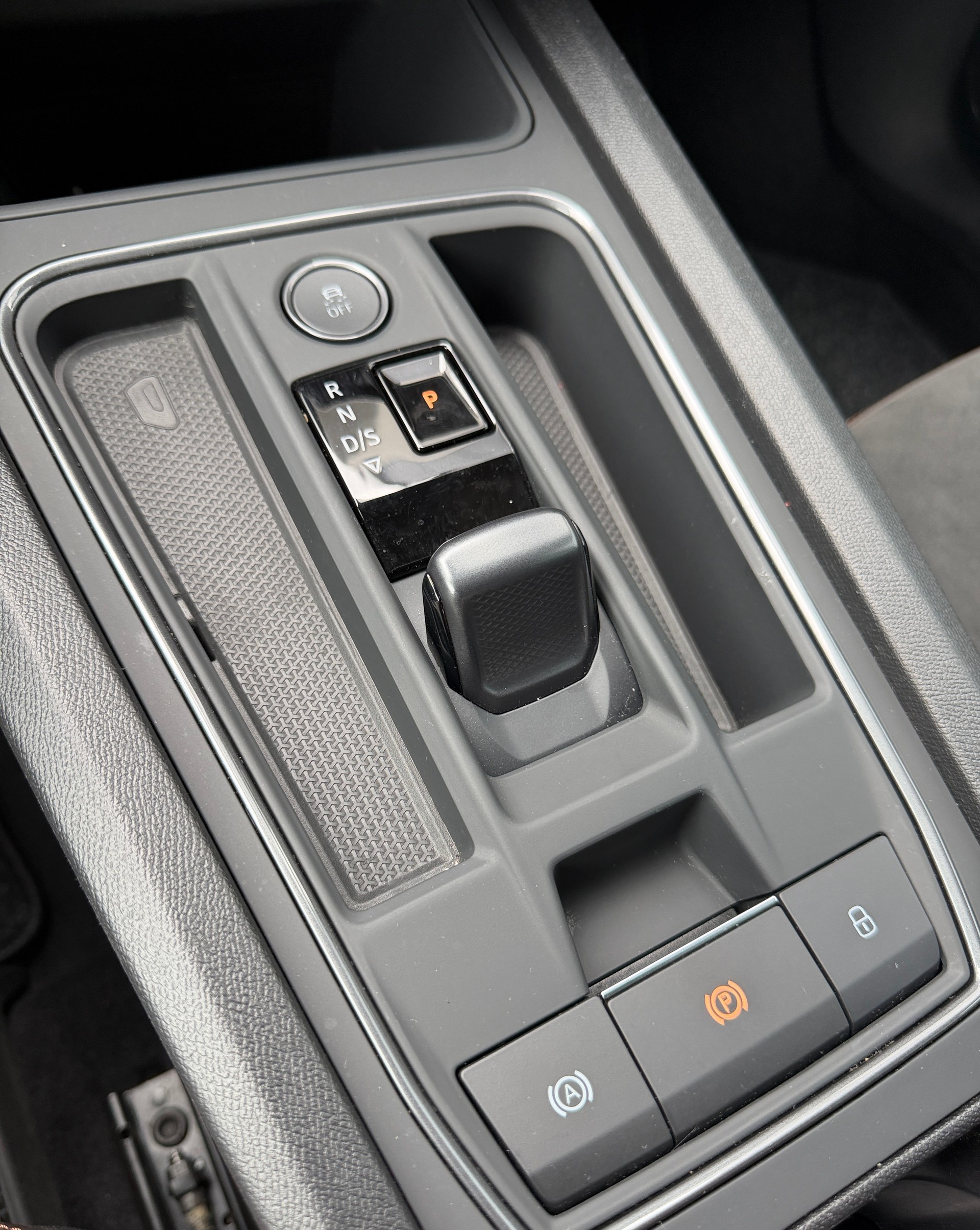 CUPRA Formentor 2.5TSI VZ5 Taiga Grey 4Drive DSG-image-21