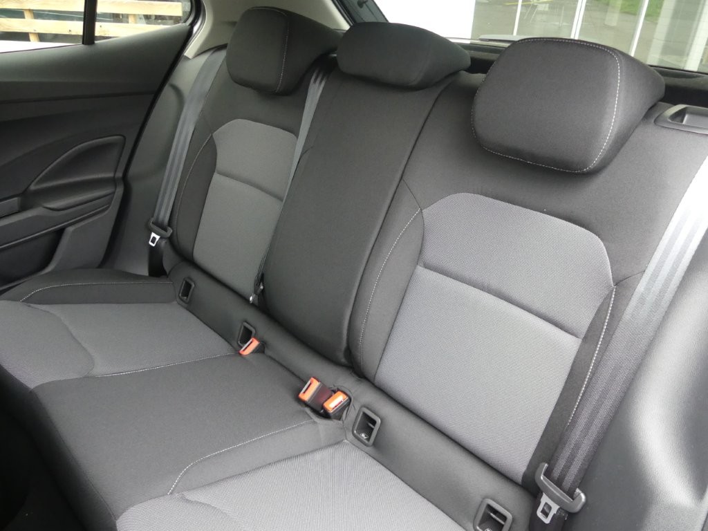 SKODA Fabia 1.0 TSI Selection-image-10