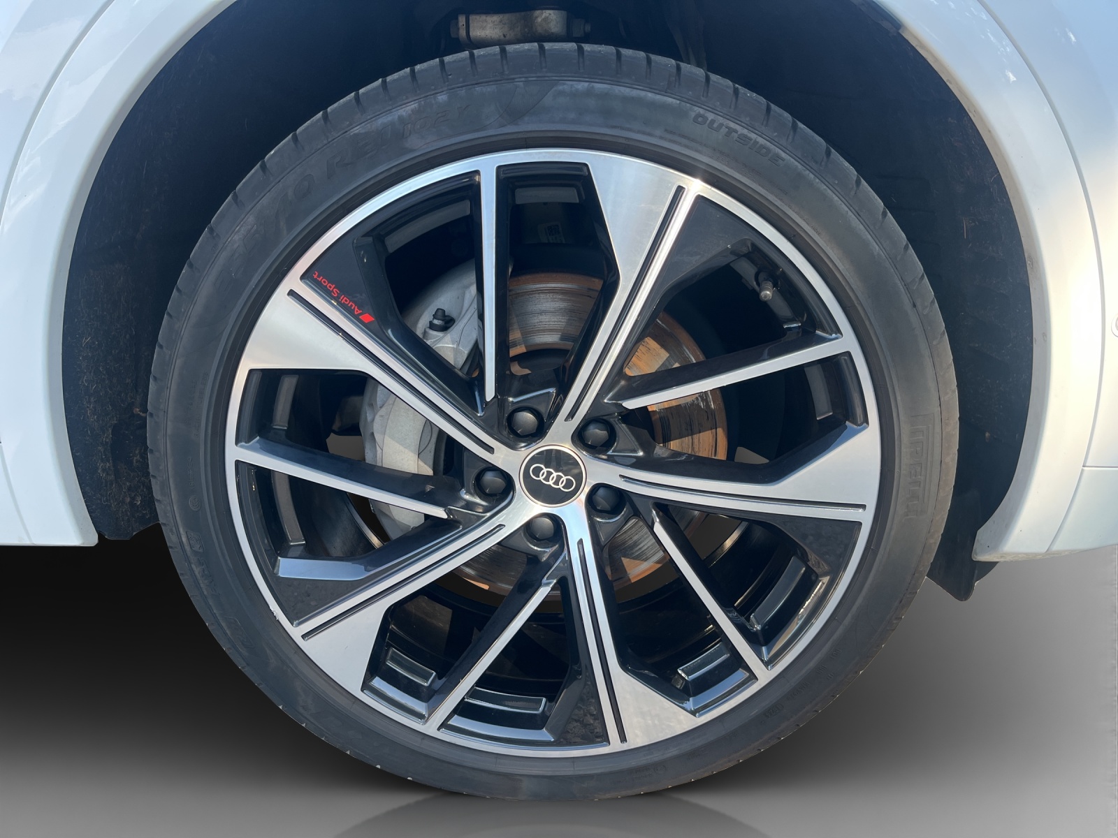AUDI Q5 Sportback 50 TFSI e PHEV S line quattro S-tronic-image-13