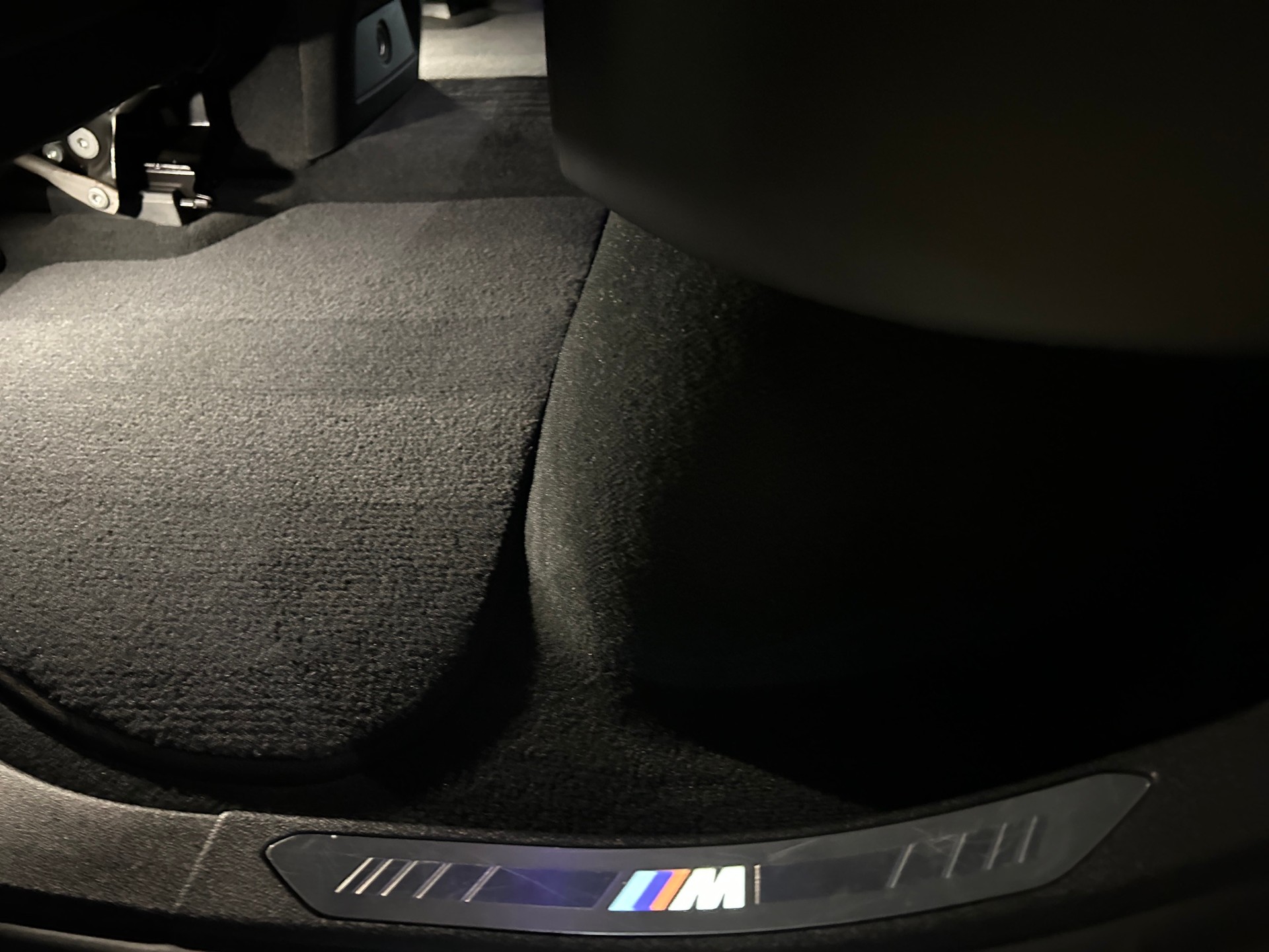 BMW X5 xDrive 30d Steptronic -M-Sport-M-Sport Bremsen-Panoramaschiebedach-M Lederlenkrad--image-27
