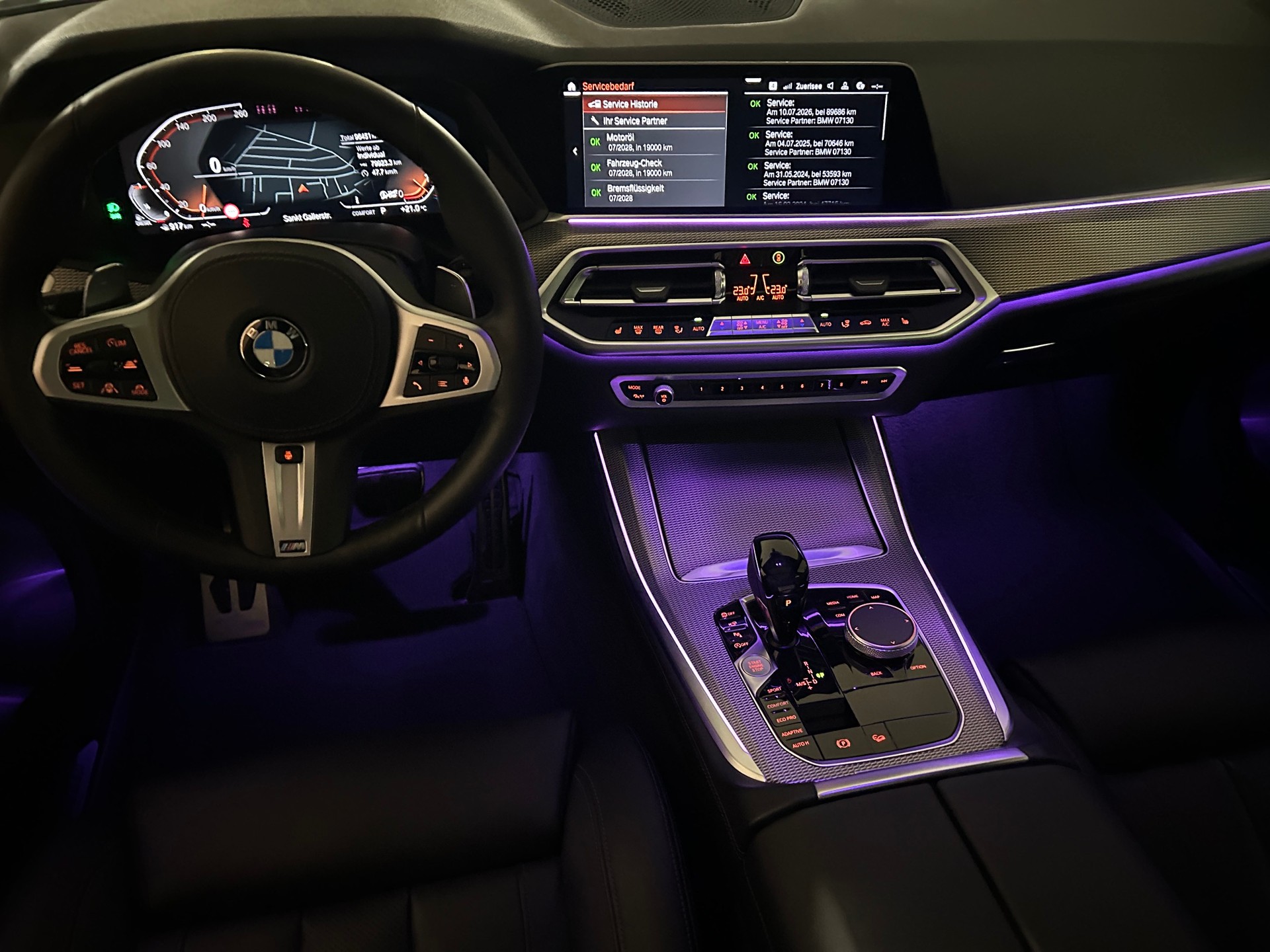 BMW X5 xDrive 30d Steptronic -M-Sport-M-Sport Bremsen-Panoramaschiebedach-M Lederlenkrad--image-10